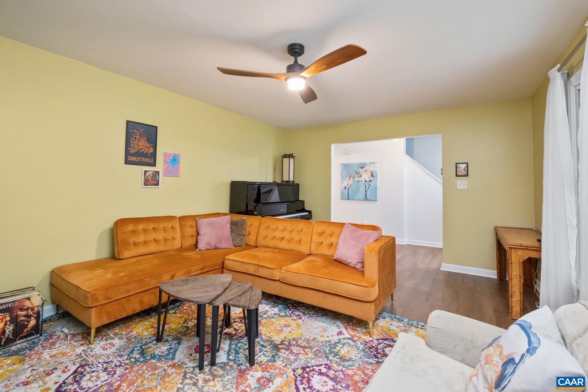 11022 S CONSTITUTION RTE, SCOTTSVILLE, Virginia 24590, 3 Bedrooms Bedrooms, ,2 BathroomsBathrooms,Residential,11022 S CONSTITUTION RTE,680749 MLS # 680749 11022 S CONSTITUTION RTE, SCOTTSVILLE, Virginia 24590, 3 Bedrooms Bedrooms, ,2 BathroomsBathrooms,Residential,11022 S CONSTITUTION RTE,680749 MLS # 680749