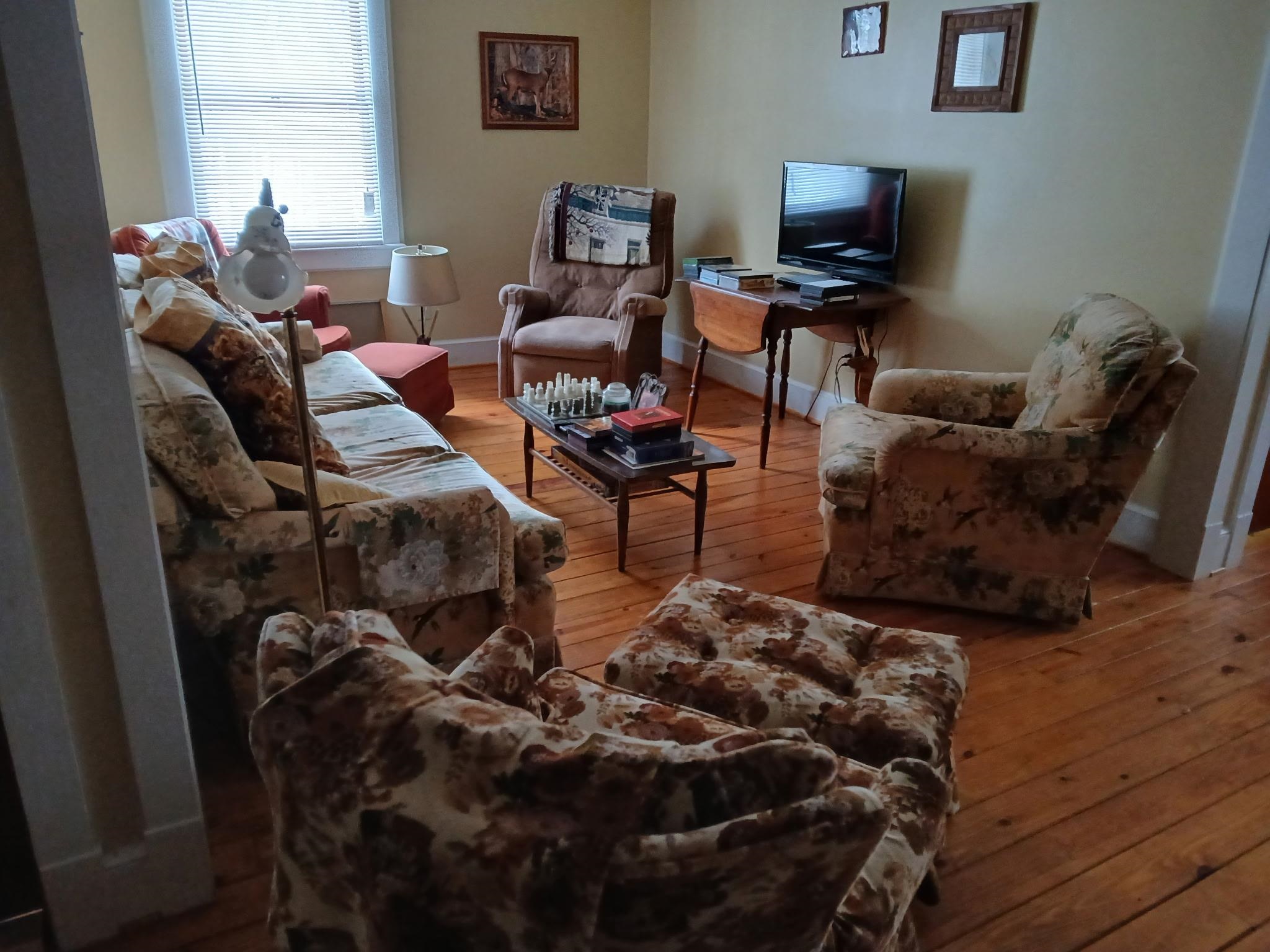 1242 COWPASTURE RIVER RD S, HEAD WATERS, Virginia 24442, 3 Bedrooms Bedrooms, ,2 BathroomsBathrooms,Residential,1242 COWPASTURE RIVER RD S,680754 MLS # 680754 1242 COWPASTURE RIVER RD S, HEAD WATERS, Virginia 24442, 3 Bedrooms Bedrooms, ,2 BathroomsBathrooms,Residential,1242 COWPASTURE RIVER RD S,680754 MLS # 680754