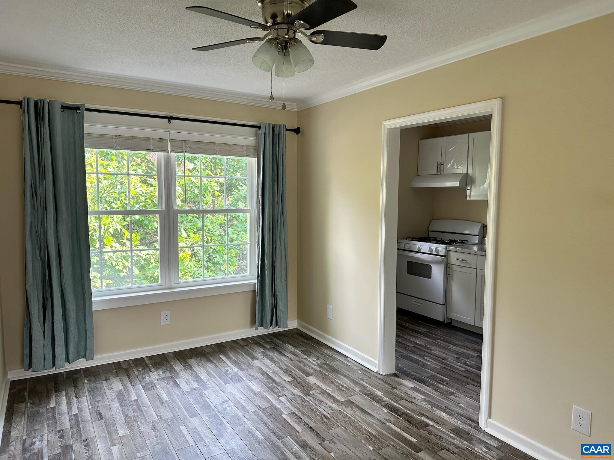 2517 HYDRAULIC RD, CHARLOTTESVILLE, Virginia 22901, 2 Bedrooms Bedrooms, ,1 BathroomBathrooms,Residential,2517 HYDRAULIC RD,678521 MLS # 678521