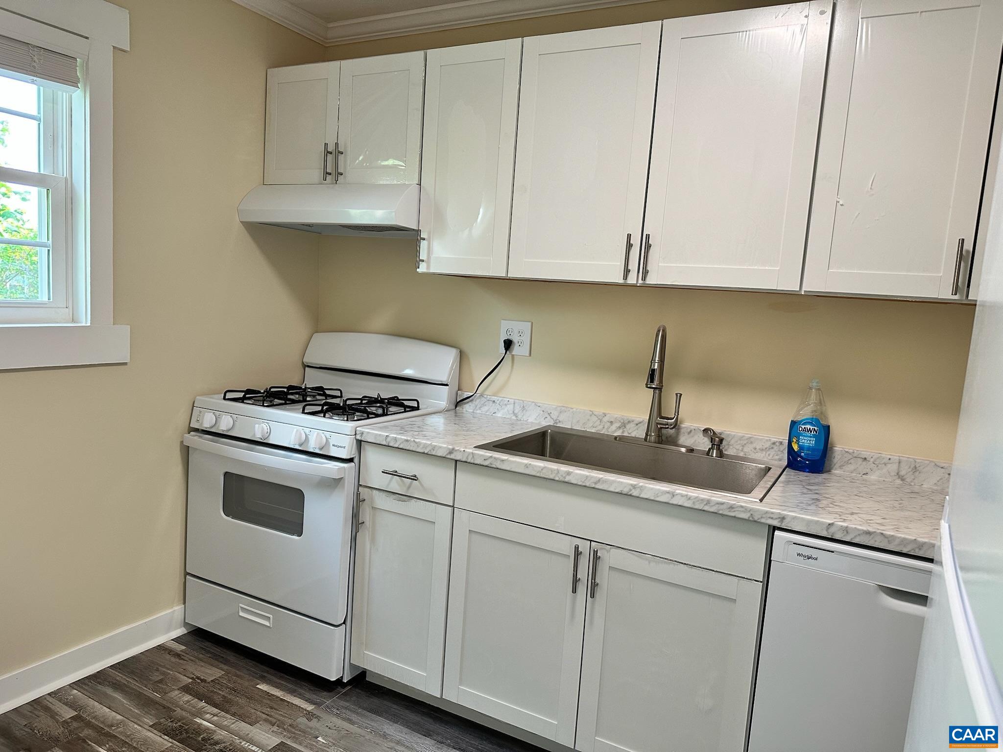 2517 HYDRAULIC RD, CHARLOTTESVILLE, Virginia 22901, 2 Bedrooms Bedrooms, ,1 BathroomBathrooms,Residential,2517 HYDRAULIC RD,678521 MLS # 678521