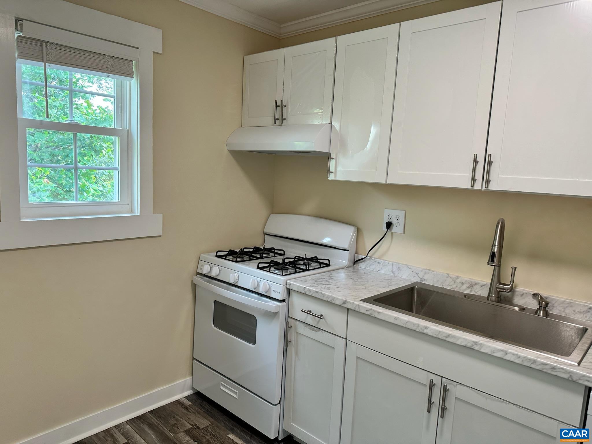 2517 HYDRAULIC RD, CHARLOTTESVILLE, Virginia 22901, 2 Bedrooms Bedrooms, ,1 BathroomBathrooms,Residential,2517 HYDRAULIC RD,678521 MLS # 678521