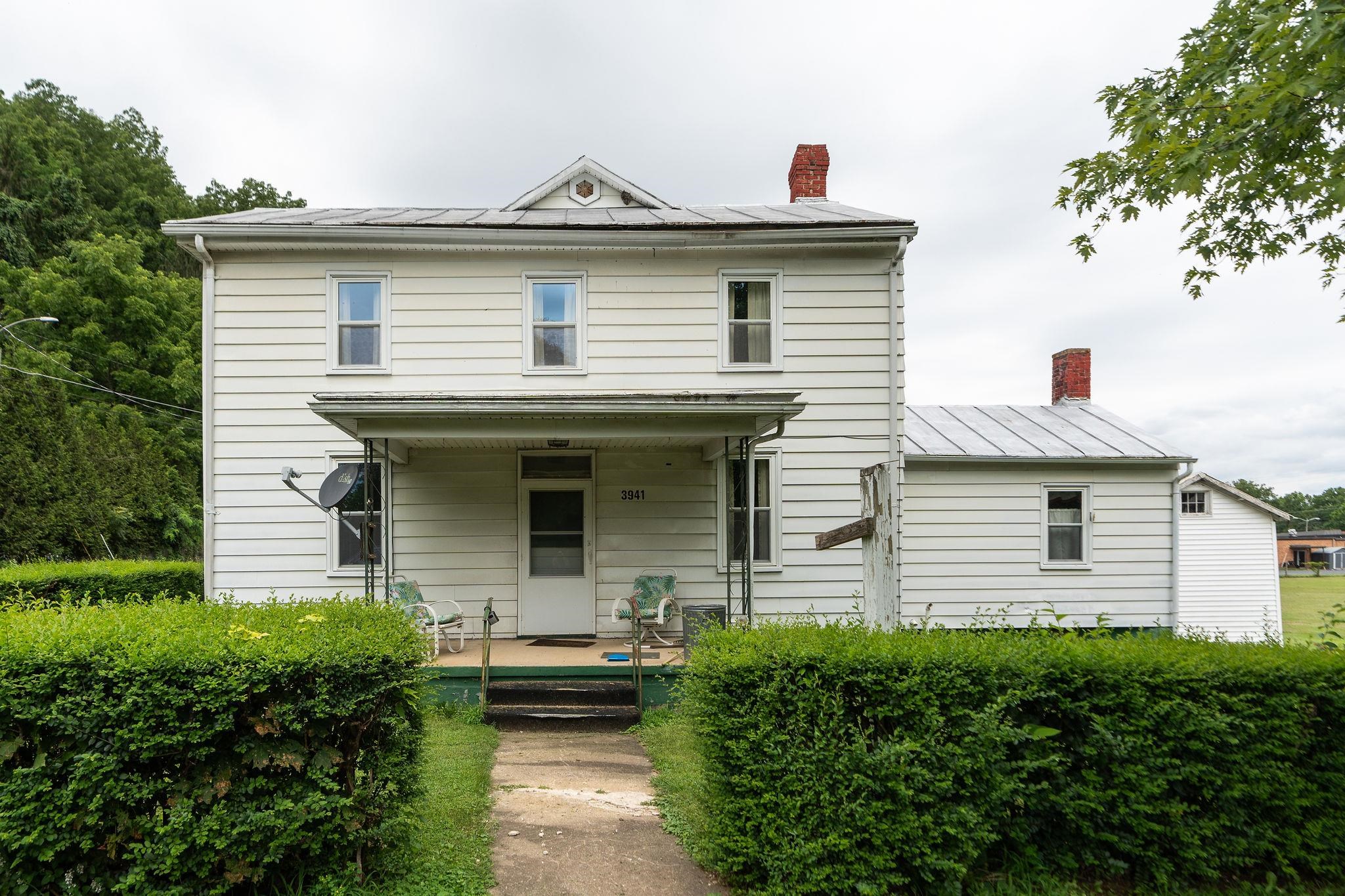 3941 CHURCHVILLE AVE, CHURCHVILLE, Virginia 24421, 3 Bedrooms Bedrooms, ,1 BathroomBathrooms,Residential,3941 CHURCHVILLE AVE,679995 MLS # 679995