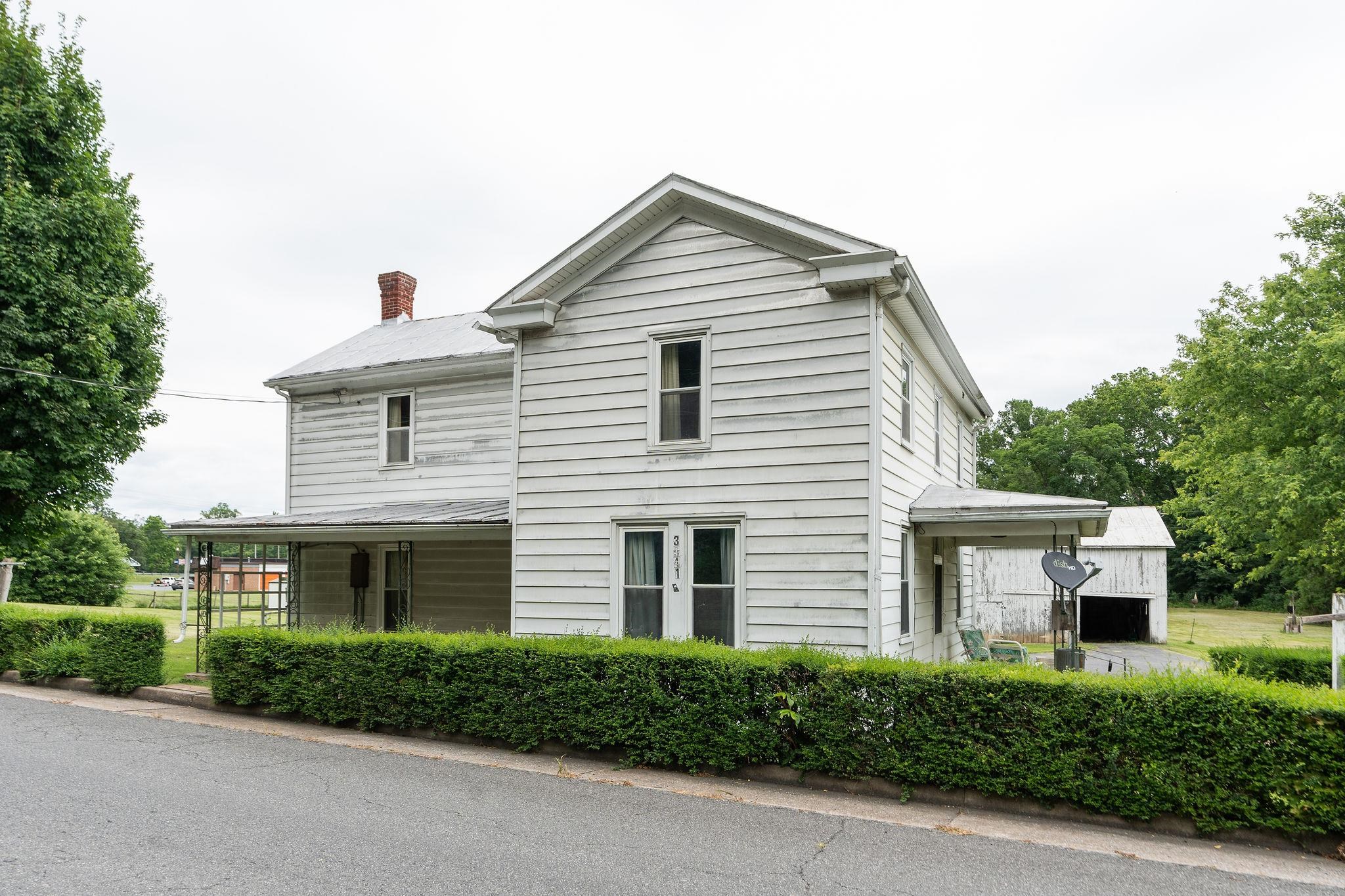 3941 CHURCHVILLE AVE, CHURCHVILLE, Virginia 24421, 3 Bedrooms Bedrooms, ,1 BathroomBathrooms,Residential,3941 CHURCHVILLE AVE,679995 MLS # 679995