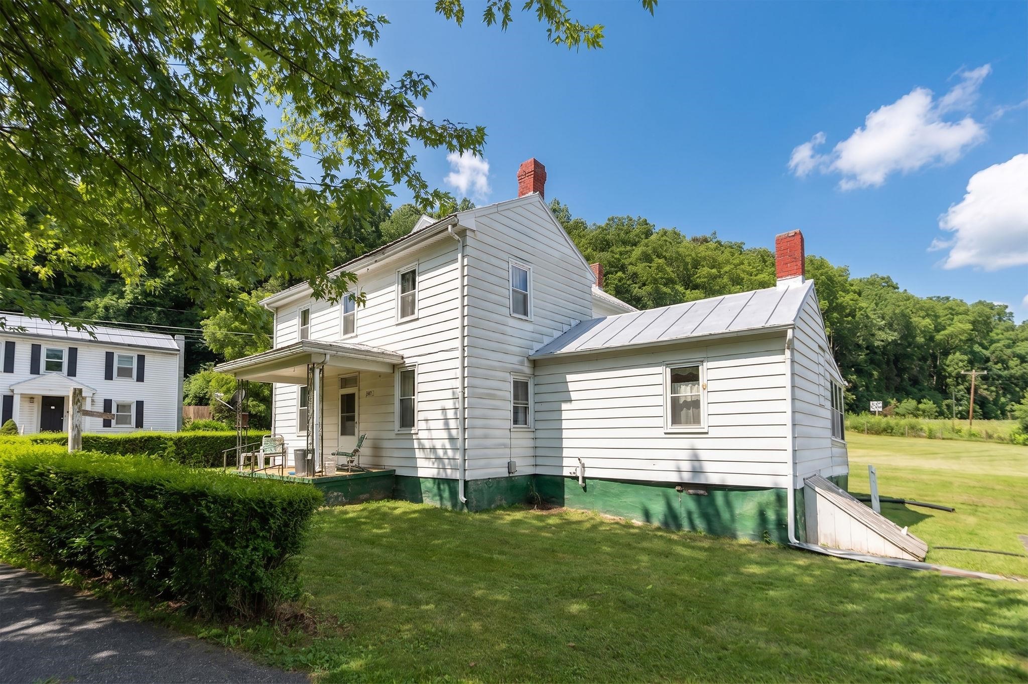 3941 CHURCHVILLE AVE, CHURCHVILLE, Virginia 24421, 3 Bedrooms Bedrooms, ,1 BathroomBathrooms,Residential,3941 CHURCHVILLE AVE,679995 MLS # 679995
