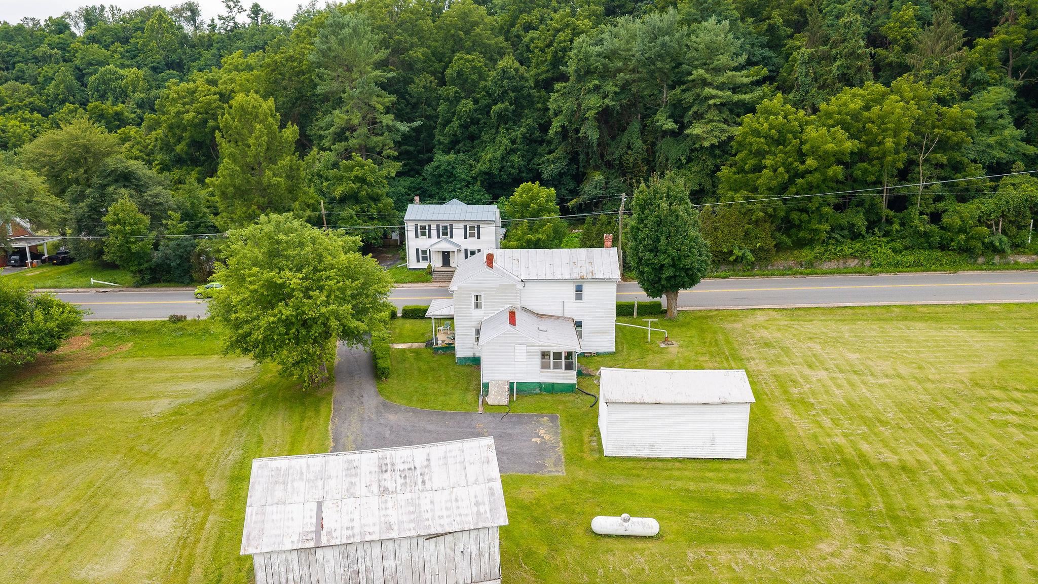 3941 CHURCHVILLE AVE, CHURCHVILLE, Virginia 24421, 3 Bedrooms Bedrooms, ,1 BathroomBathrooms,Residential,3941 CHURCHVILLE AVE,679995 MLS # 679995