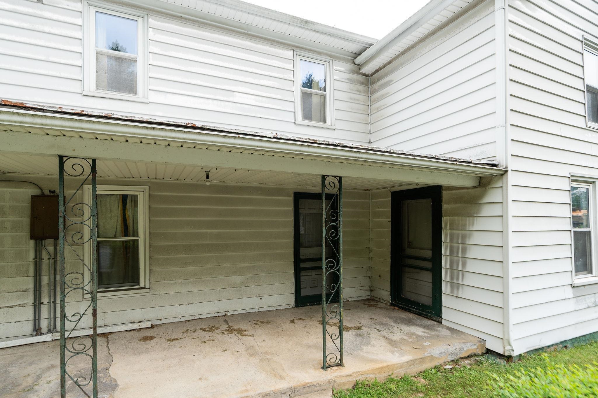 3941 CHURCHVILLE AVE, CHURCHVILLE, Virginia 24421, 3 Bedrooms Bedrooms, ,1 BathroomBathrooms,Residential,3941 CHURCHVILLE AVE,679995 MLS # 679995