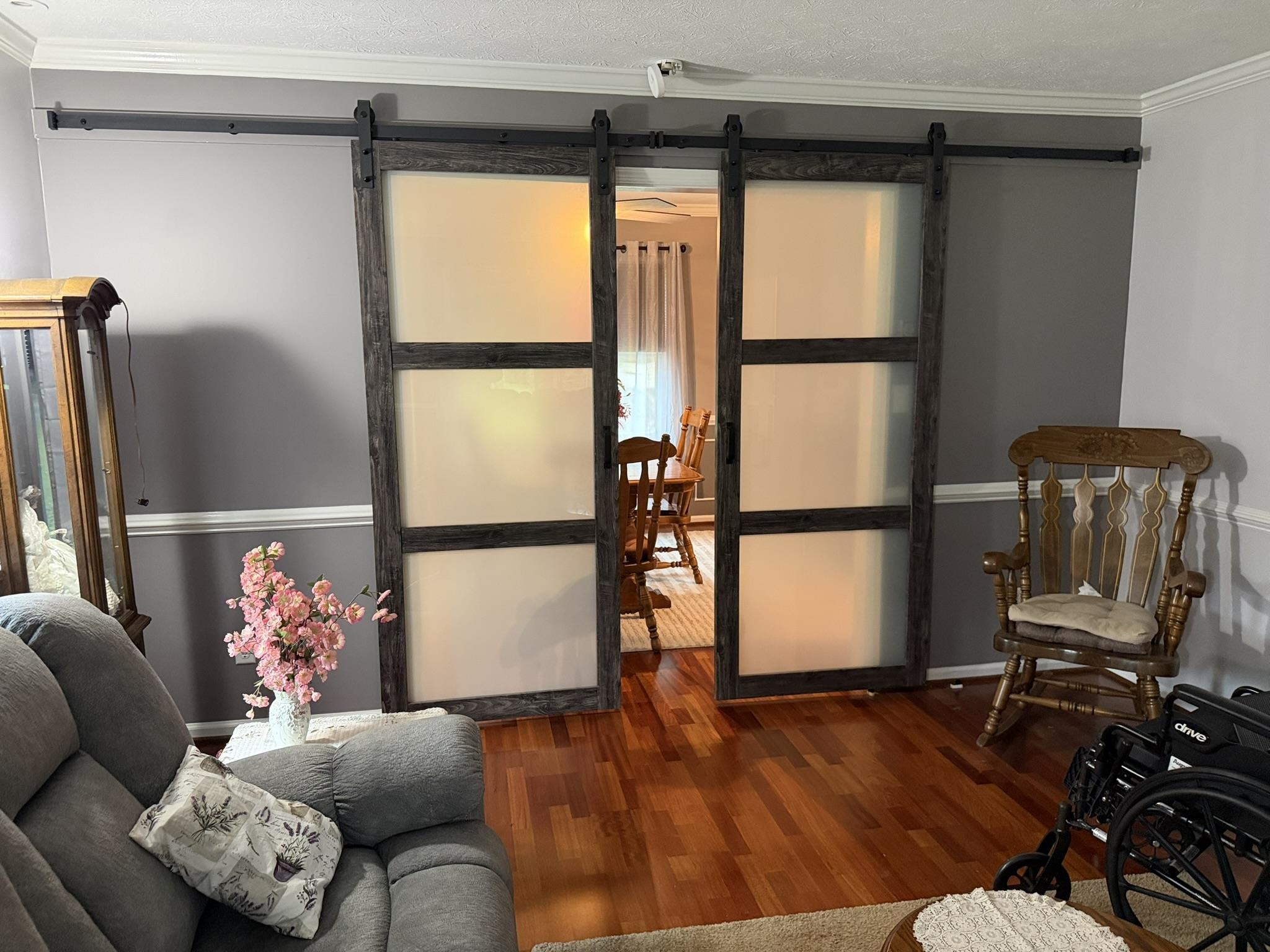 200 PELHAM DR, WAYNESBORO, Virginia 22980, 5 Bedrooms Bedrooms, ,3 BathroomsBathrooms,Residential,200 PELHAM DR,680758 MLS # 680758 200 PELHAM DR, WAYNESBORO, Virginia 22980, 5 Bedrooms Bedrooms, ,3 BathroomsBathrooms,Residential,200 PELHAM DR,680758 MLS # 680758