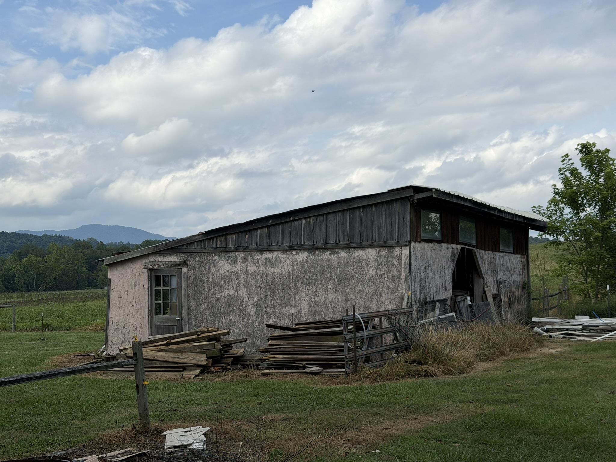 2445 ESTALINE VALLEY RD, CRAIGSVILLE, Virginia 24430, 3 Bedrooms Bedrooms, ,2 BathroomsBathrooms,Residential,BOGO - 2445 & 2485 Estaline Valley Rd,2445 ESTALINE VALLEY RD,680761 MLS # 680761