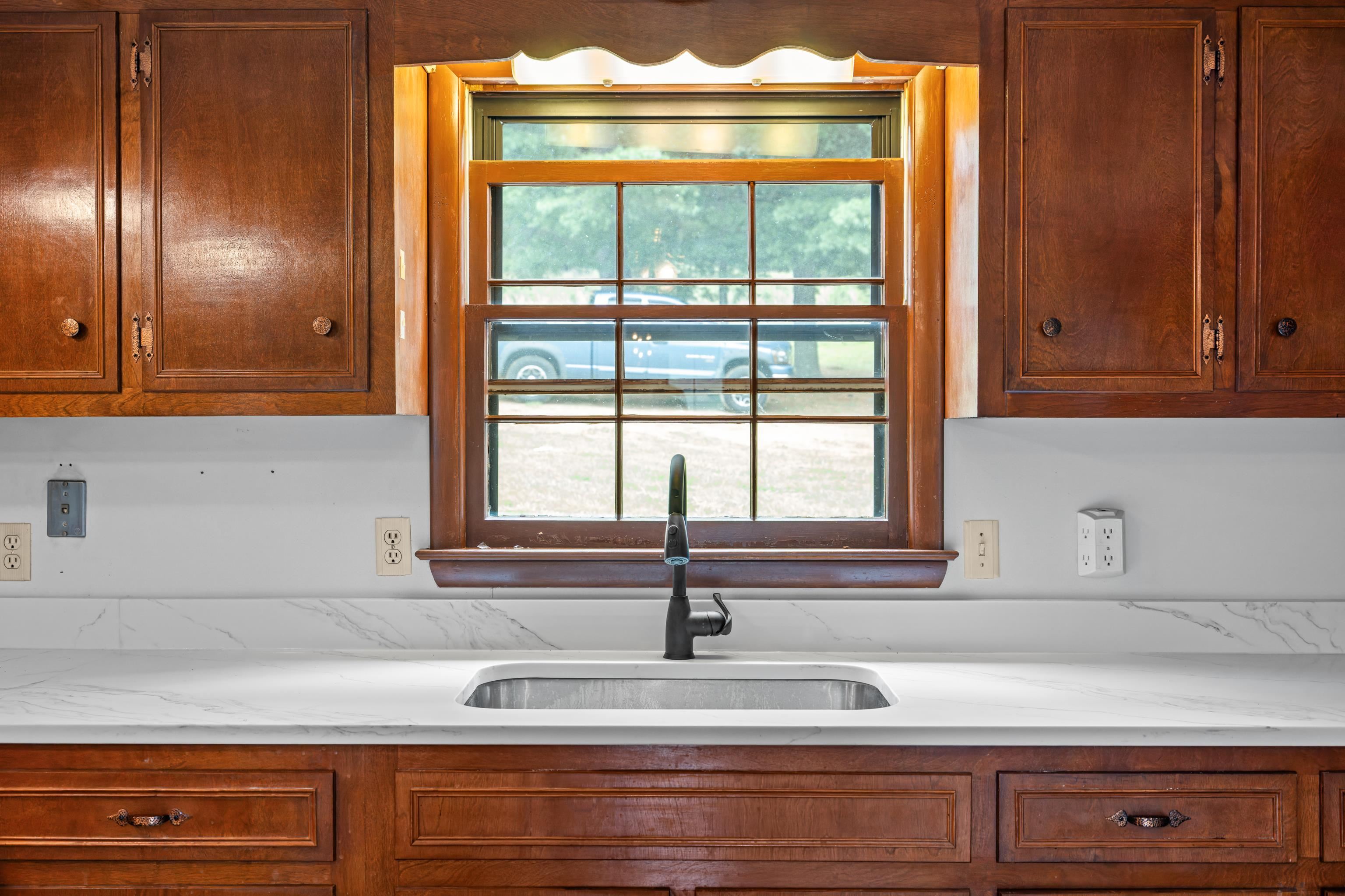 365 BERRY FARM RD, STAUNTON, Virginia 24401, 3 Bedrooms Bedrooms, ,1 BathroomBathrooms,Residential,365 BERRY FARM RD,680499 MLS # 680499 365 BERRY FARM RD, STAUNTON, Virginia 24401, 3 Bedrooms Bedrooms, ,1 BathroomBathrooms,Residential,365 BERRY FARM RD,680499 MLS # 680499
