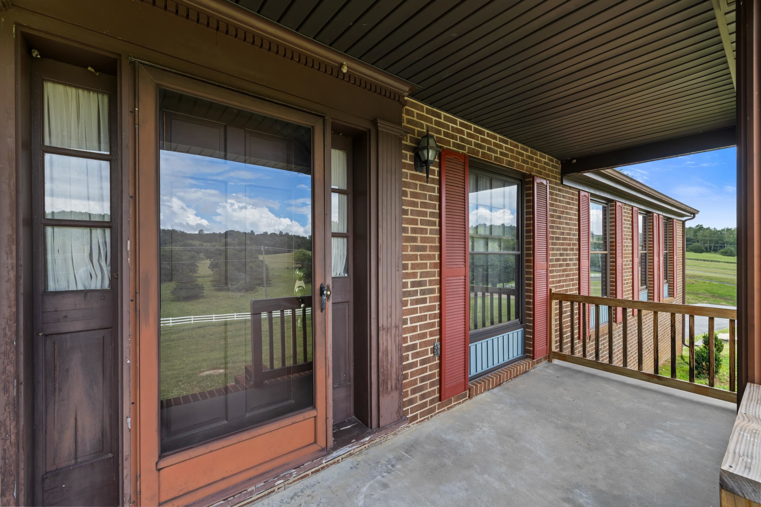 365 BERRY FARM RD, STAUNTON, Virginia 24401, 3 Bedrooms Bedrooms, ,1 BathroomBathrooms,Residential,365 BERRY FARM RD,680499 MLS # 680499 365 BERRY FARM RD, STAUNTON, Virginia 24401, 3 Bedrooms Bedrooms, ,1 BathroomBathrooms,Residential,365 BERRY FARM RD,680499 MLS # 680499