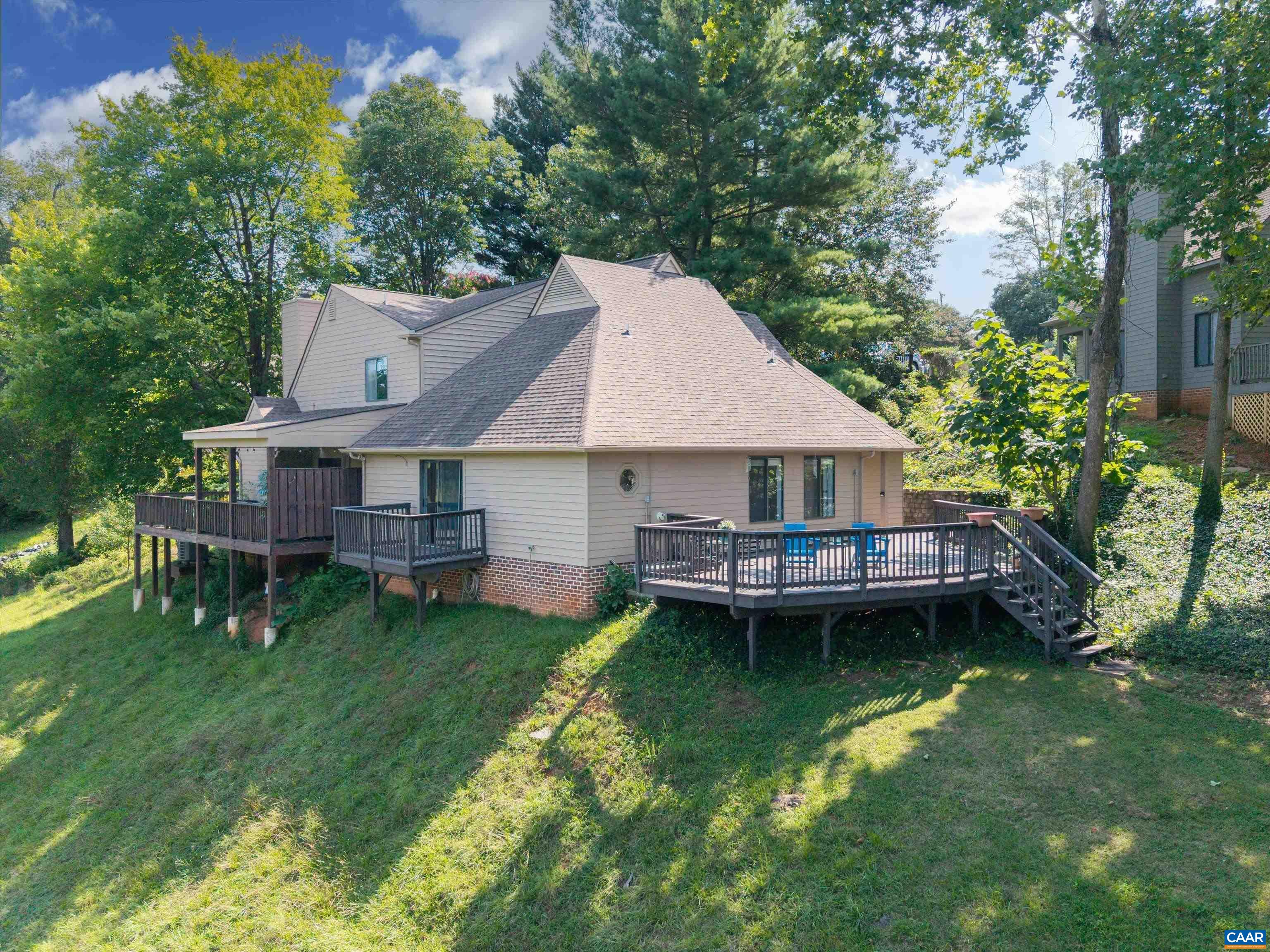 1694 ROYAL OAK CT, CHARLOTTESVILLE, Virginia 22902, 3 Bedrooms Bedrooms, ,2 BathroomsBathrooms,Residential,1694 ROYAL OAK CT,680642 MLS # 680642 1694 ROYAL OAK CT, CHARLOTTESVILLE, Virginia 22902, 3 Bedrooms Bedrooms, ,2 BathroomsBathrooms,Residential,1694 ROYAL OAK CT,680642 MLS # 680642