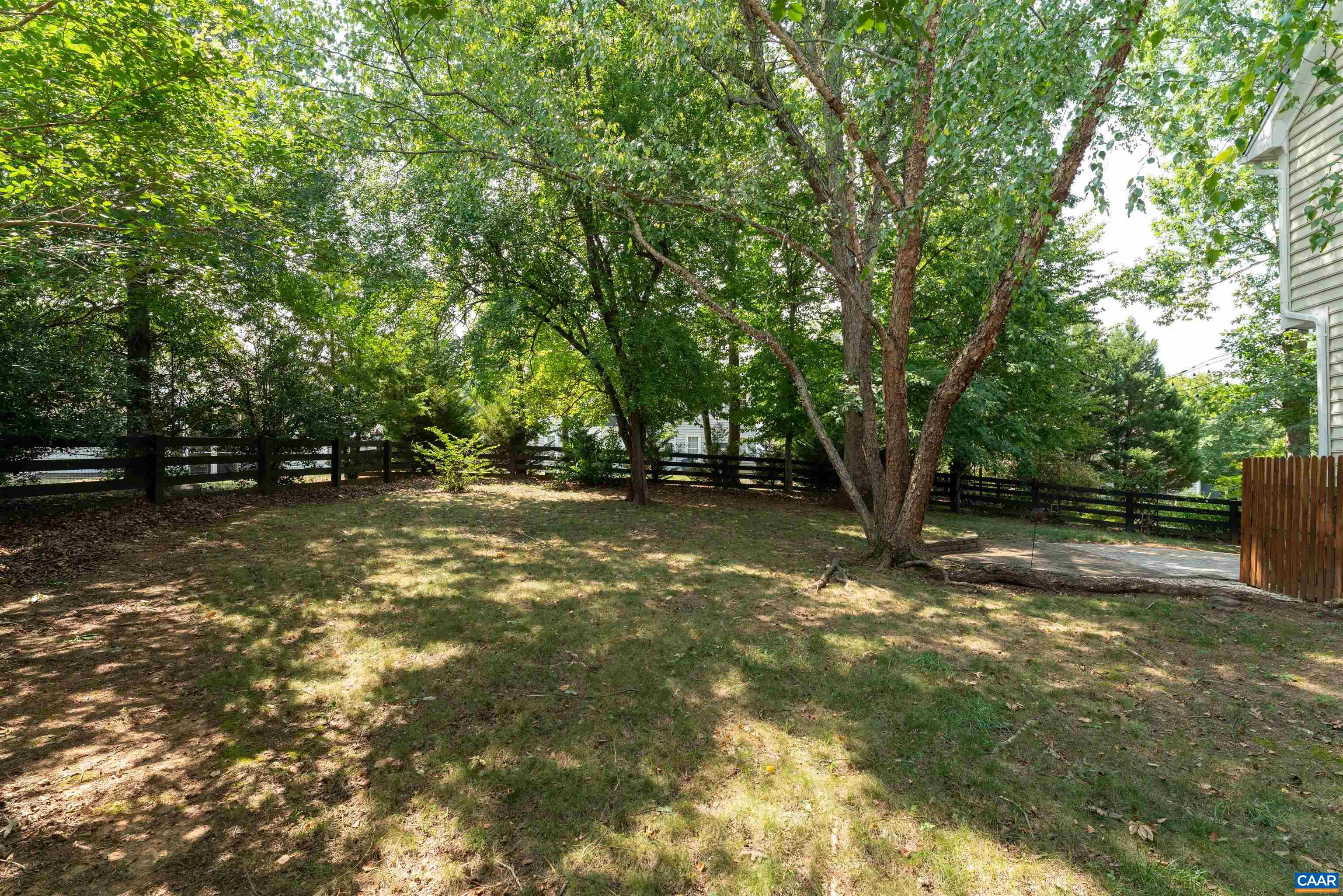 2174 LORING CIR, CHARLOTTESVILLE, Virginia 22901, 4 Bedrooms Bedrooms, ,3 BathroomsBathrooms,Residential,2174 LORING CIR,680767 MLS # 680767 2174 LORING CIR, CHARLOTTESVILLE, Virginia 22901, 4 Bedrooms Bedrooms, ,3 BathroomsBathrooms,Residential,2174 LORING CIR,680767 MLS # 680767
