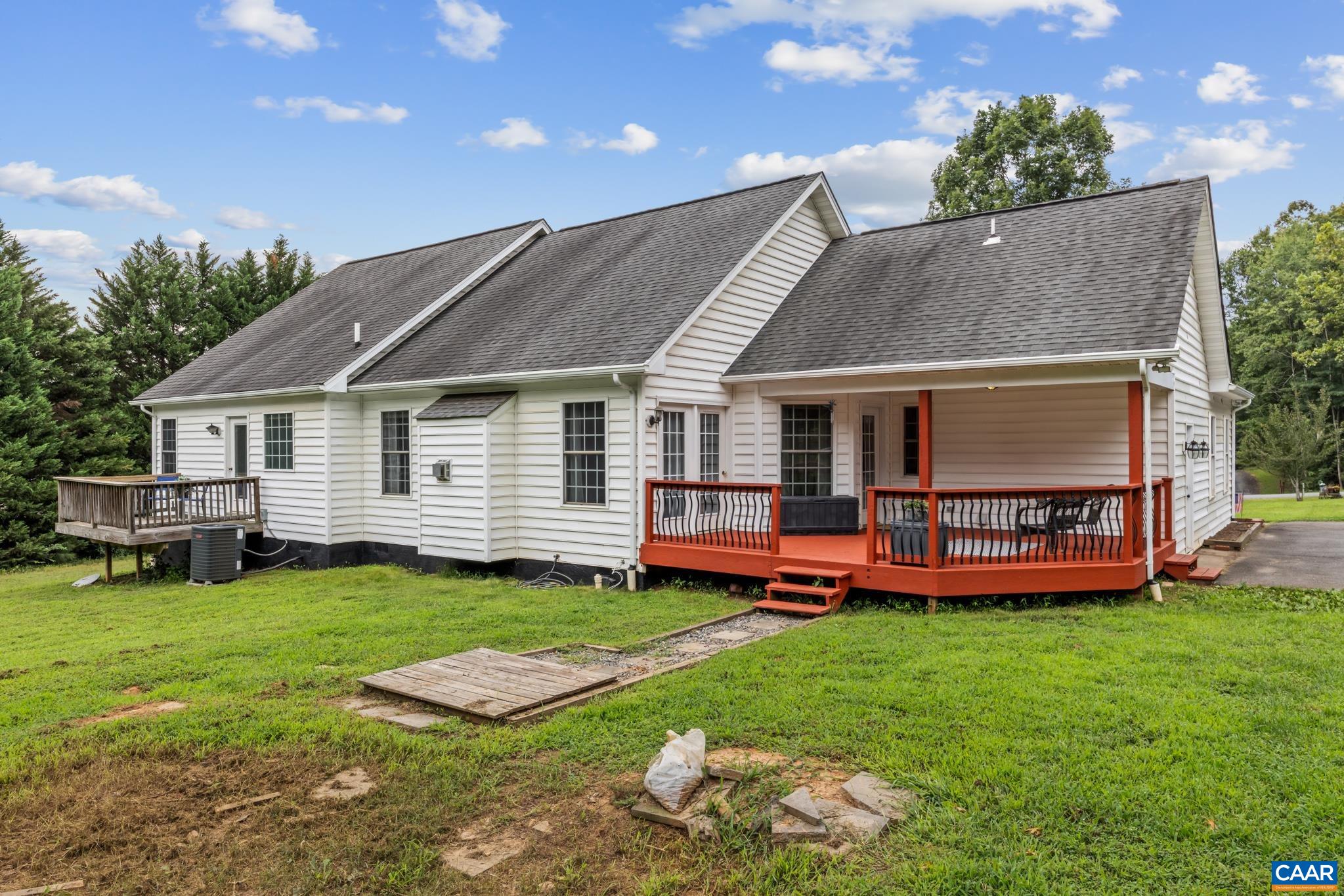 26101 INDIAN TRACE TRL, UNIONVILLE, Virginia 22567, 3 Bedrooms Bedrooms, ,2 BathroomsBathrooms,Residential,26101 INDIAN TRACE TRL,680771 MLS # 680771