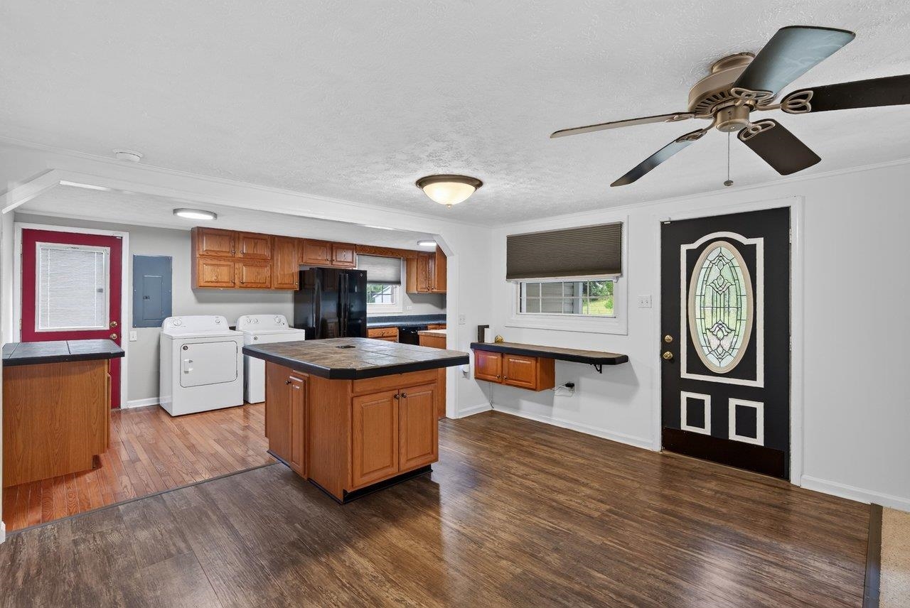 3066 MOUNTAIN FARM RD, ELKTON, Virginia 22827, 2 Bedrooms Bedrooms, ,1 BathroomBathrooms,Residential,3066 MOUNTAIN FARM RD,680774 MLS # 680774 3066 MOUNTAIN FARM RD, ELKTON, Virginia 22827, 2 Bedrooms Bedrooms, ,1 BathroomBathrooms,Residential,3066 MOUNTAIN FARM RD,680774 MLS # 680774