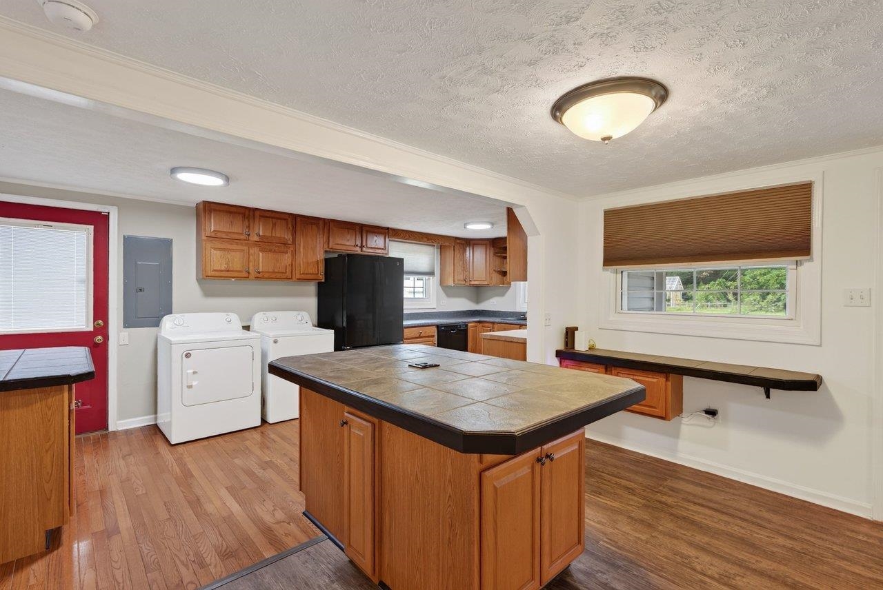 3066 MOUNTAIN FARM RD, ELKTON, Virginia 22827, 2 Bedrooms Bedrooms, ,1 BathroomBathrooms,Residential,3066 MOUNTAIN FARM RD,680774 MLS # 680774 3066 MOUNTAIN FARM RD, ELKTON, Virginia 22827, 2 Bedrooms Bedrooms, ,1 BathroomBathrooms,Residential,3066 MOUNTAIN FARM RD,680774 MLS # 680774