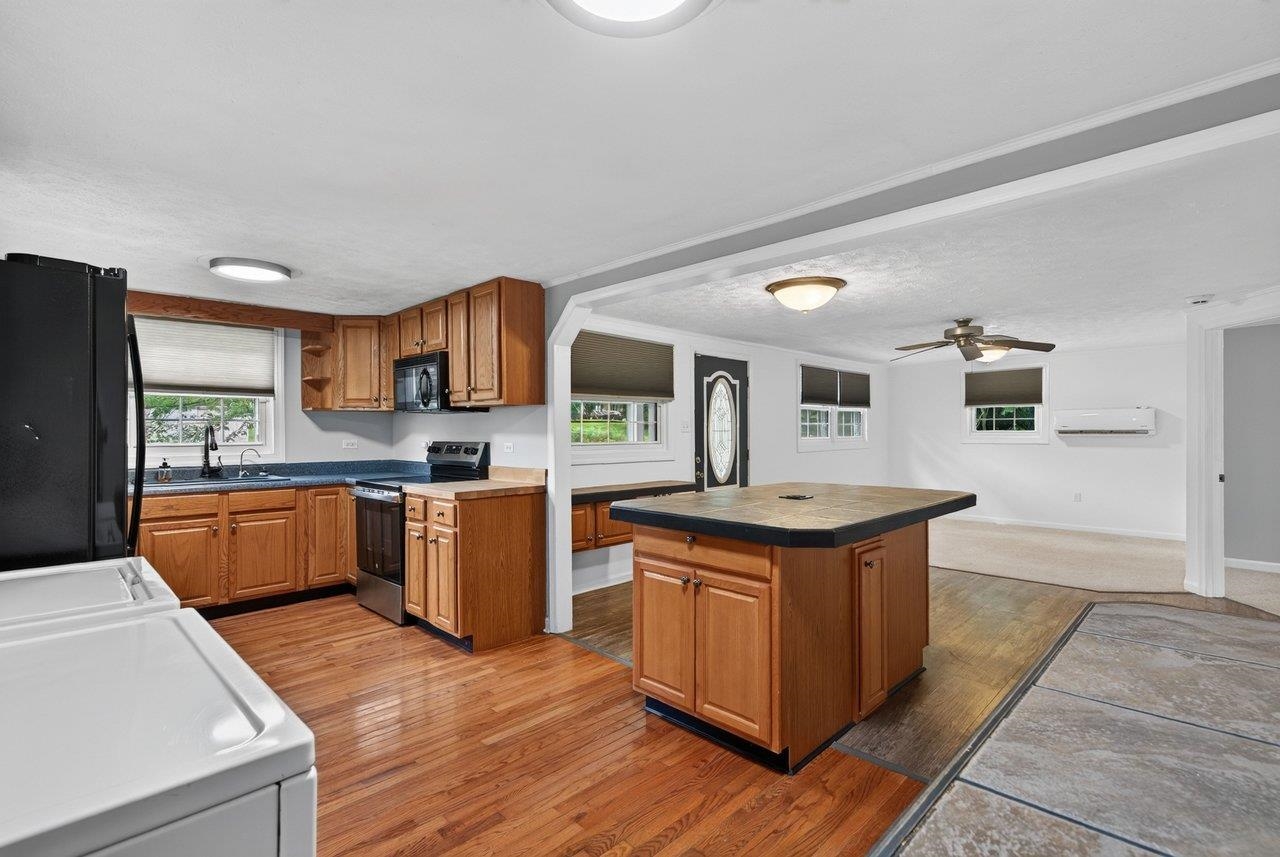 3066 MOUNTAIN FARM RD, ELKTON, Virginia 22827, 2 Bedrooms Bedrooms, ,1 BathroomBathrooms,Residential,3066 MOUNTAIN FARM RD,680774 MLS # 680774 3066 MOUNTAIN FARM RD, ELKTON, Virginia 22827, 2 Bedrooms Bedrooms, ,1 BathroomBathrooms,Residential,3066 MOUNTAIN FARM RD,680774 MLS # 680774