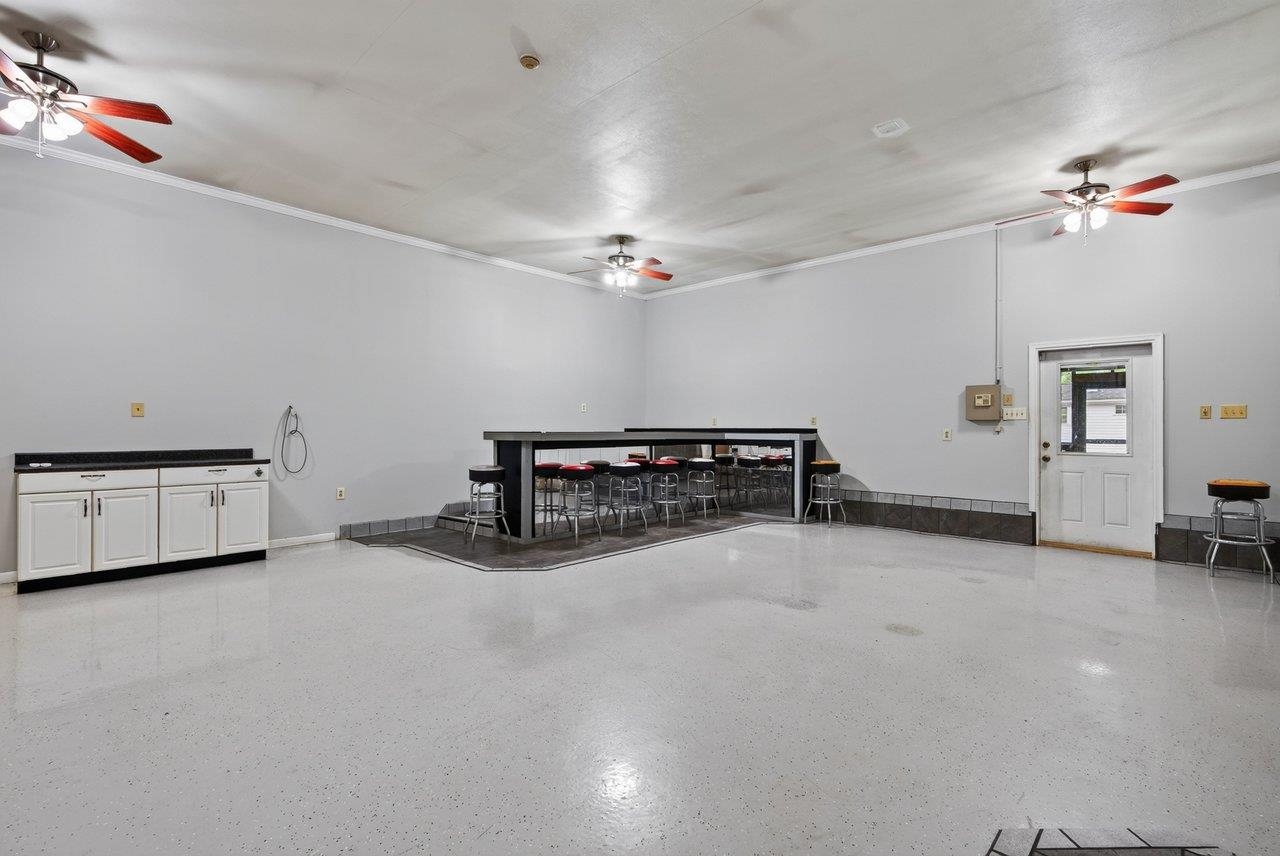 3066 MOUNTAIN FARM RD, ELKTON, Virginia 22827, 2 Bedrooms Bedrooms, ,1 BathroomBathrooms,Residential,3066 MOUNTAIN FARM RD,680774 MLS # 680774 3066 MOUNTAIN FARM RD, ELKTON, Virginia 22827, 2 Bedrooms Bedrooms, ,1 BathroomBathrooms,Residential,3066 MOUNTAIN FARM RD,680774 MLS # 680774