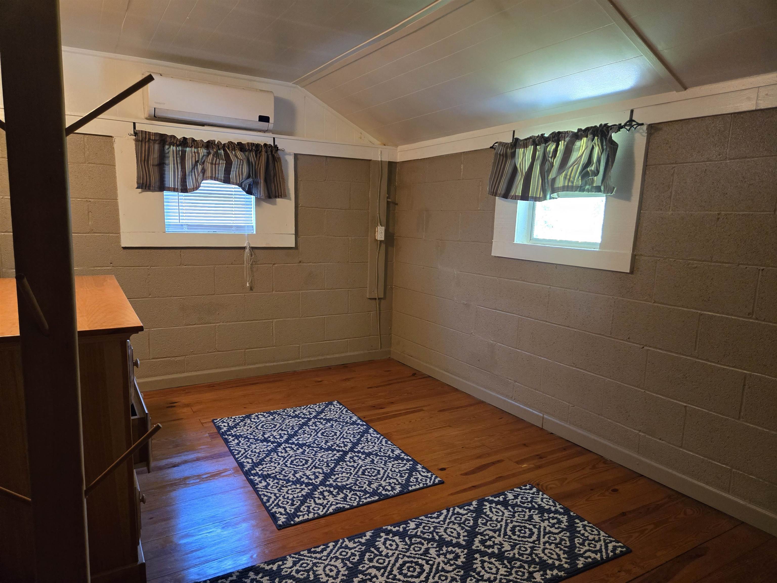 8879 US HWY 211 W, LURAY, Virginia 22835, 2 Bedrooms Bedrooms, ,1 BathroomBathrooms,Residential,8879 US HWY 211 W,680776 MLS # 680776 8879 US HWY 211 W, LURAY, Virginia 22835, 2 Bedrooms Bedrooms, ,1 BathroomBathrooms,Residential,8879 US HWY 211 W,680776 MLS # 680776