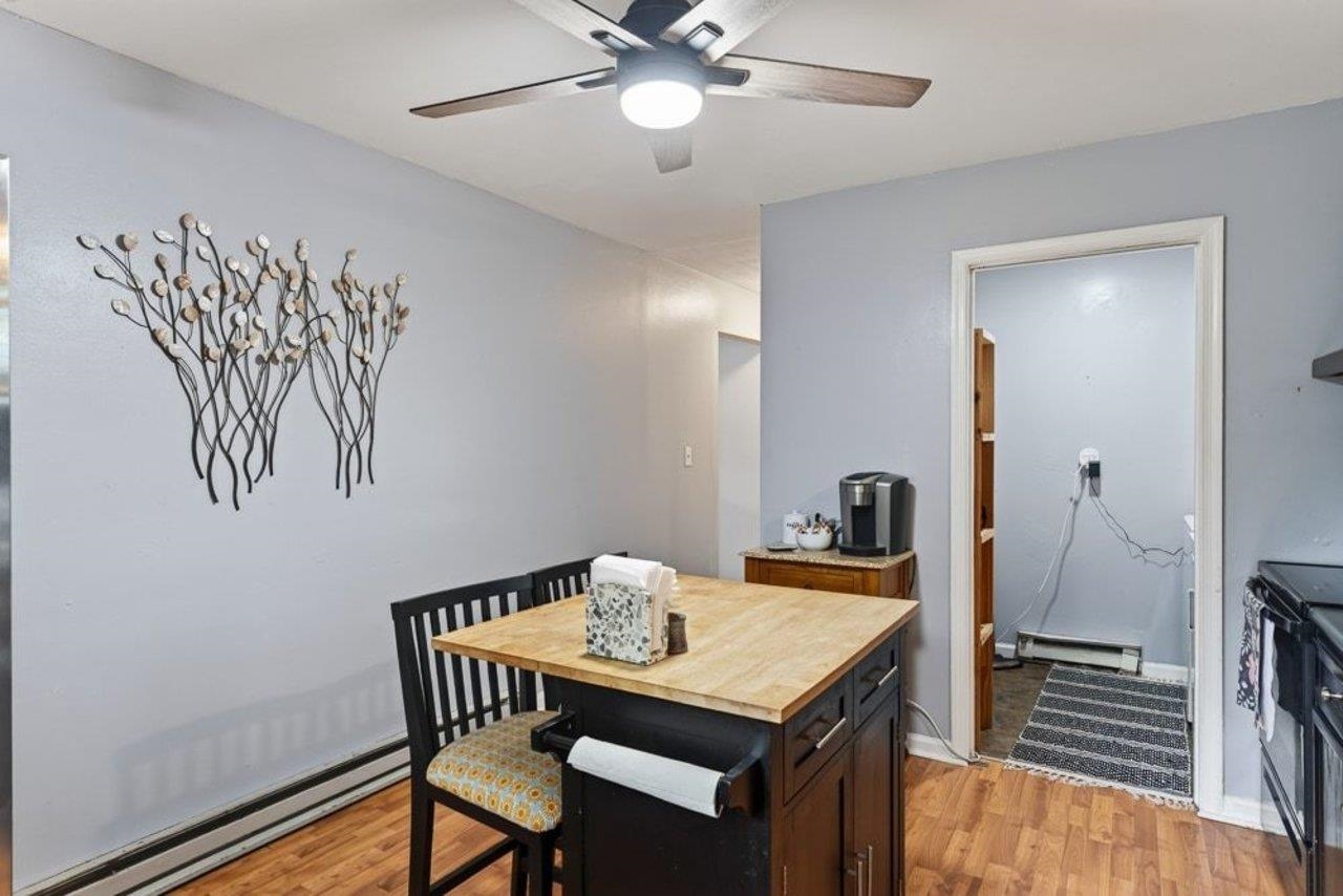 423 N MARKET ST, STAUNTON, Virginia 24401, 2 Bedrooms Bedrooms, ,1 BathroomBathrooms,Residential,423 N MARKET ST,680782 MLS # 680782 423 N MARKET ST, STAUNTON, Virginia 24401, 2 Bedrooms Bedrooms, ,1 BathroomBathrooms,Residential,423 N MARKET ST,680782 MLS # 680782