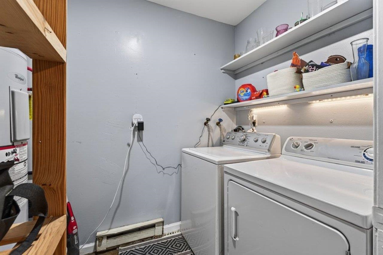 423 N MARKET ST, STAUNTON, Virginia 24401, 2 Bedrooms Bedrooms, ,1 BathroomBathrooms,Residential,423 N MARKET ST,680782 MLS # 680782 423 N MARKET ST, STAUNTON, Virginia 24401, 2 Bedrooms Bedrooms, ,1 BathroomBathrooms,Residential,423 N MARKET ST,680782 MLS # 680782
