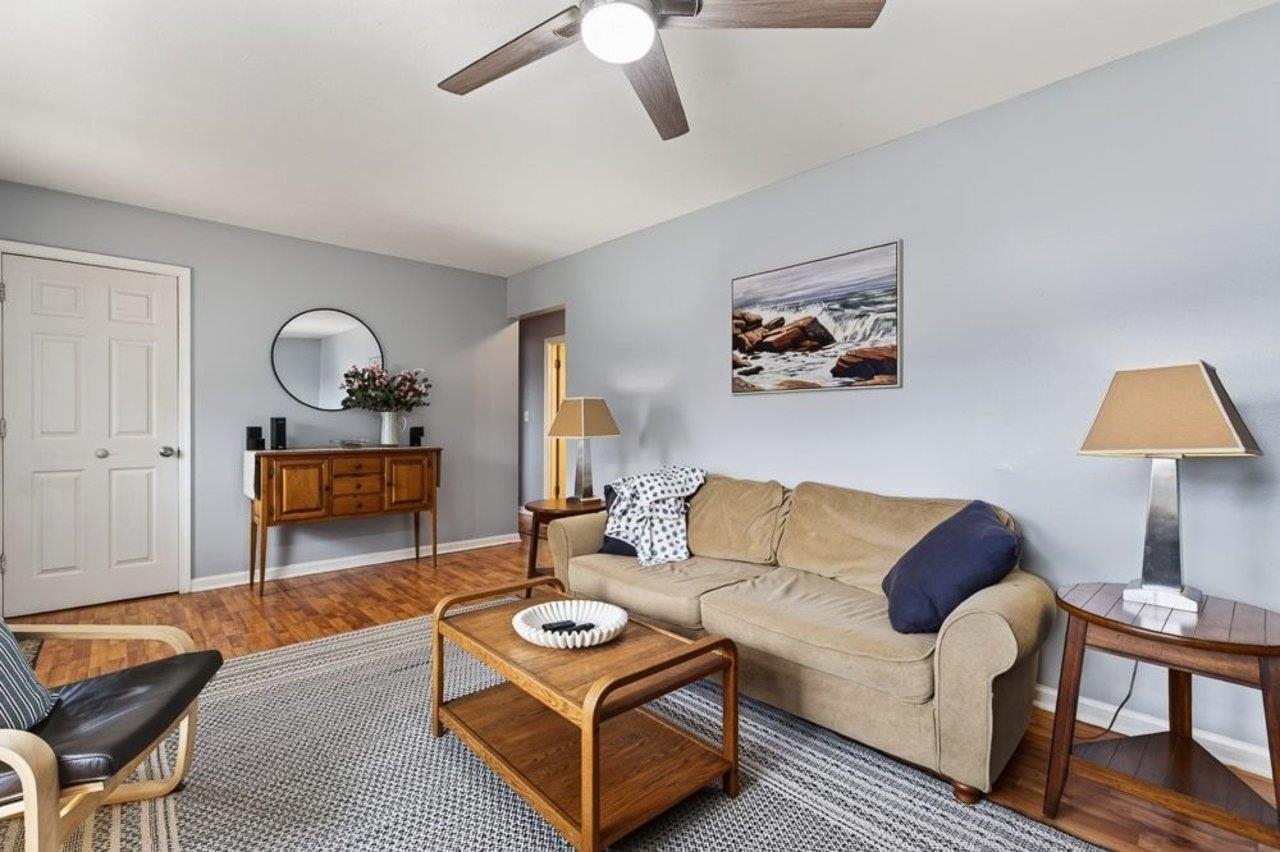 423 N MARKET ST, STAUNTON, Virginia 24401, 2 Bedrooms Bedrooms, ,1 BathroomBathrooms,Residential,423 N MARKET ST,680782 MLS # 680782 423 N MARKET ST, STAUNTON, Virginia 24401, 2 Bedrooms Bedrooms, ,1 BathroomBathrooms,Residential,423 N MARKET ST,680782 MLS # 680782