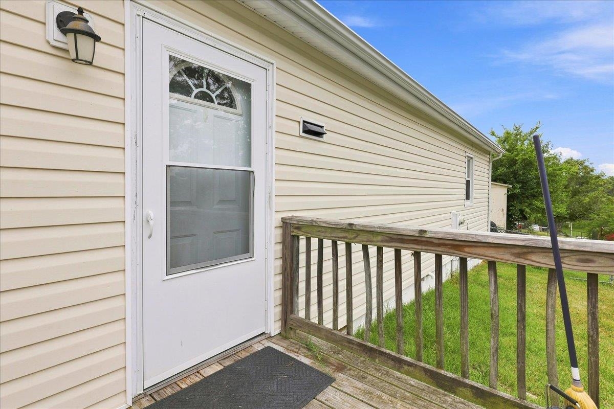 8 WESTGATE RD, VERONA, Virginia 24482, 3 Bedrooms Bedrooms, ,1 BathroomBathrooms,Residential,8 WESTGATE RD,680783 MLS # 680783 8 WESTGATE RD, VERONA, Virginia 24482, 3 Bedrooms Bedrooms, ,1 BathroomBathrooms,Residential,8 WESTGATE RD,680783 MLS # 680783