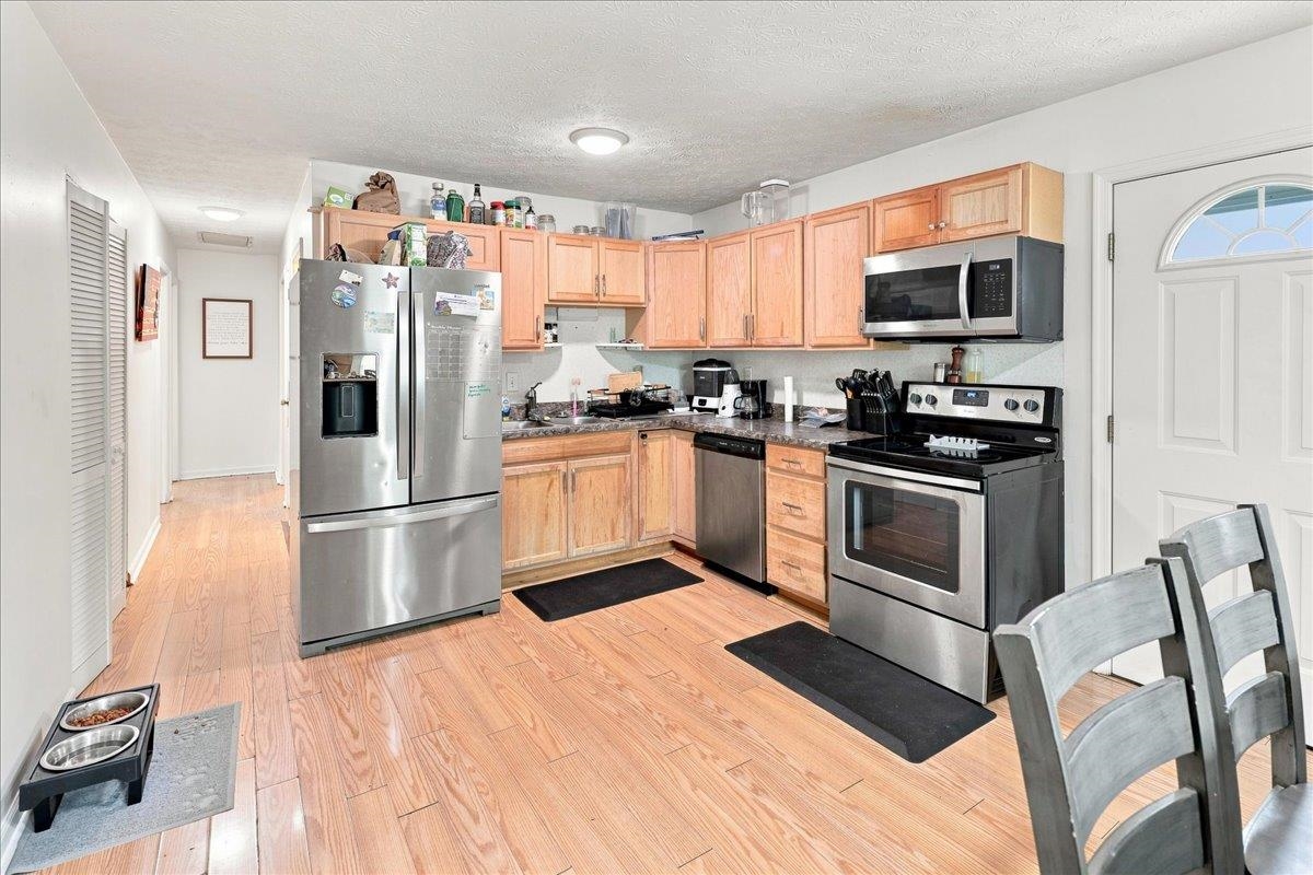 8 WESTGATE RD, VERONA, Virginia 24482, 3 Bedrooms Bedrooms, ,1 BathroomBathrooms,Residential,8 WESTGATE RD,680783 MLS # 680783 8 WESTGATE RD, VERONA, Virginia 24482, 3 Bedrooms Bedrooms, ,1 BathroomBathrooms,Residential,8 WESTGATE RD,680783 MLS # 680783
