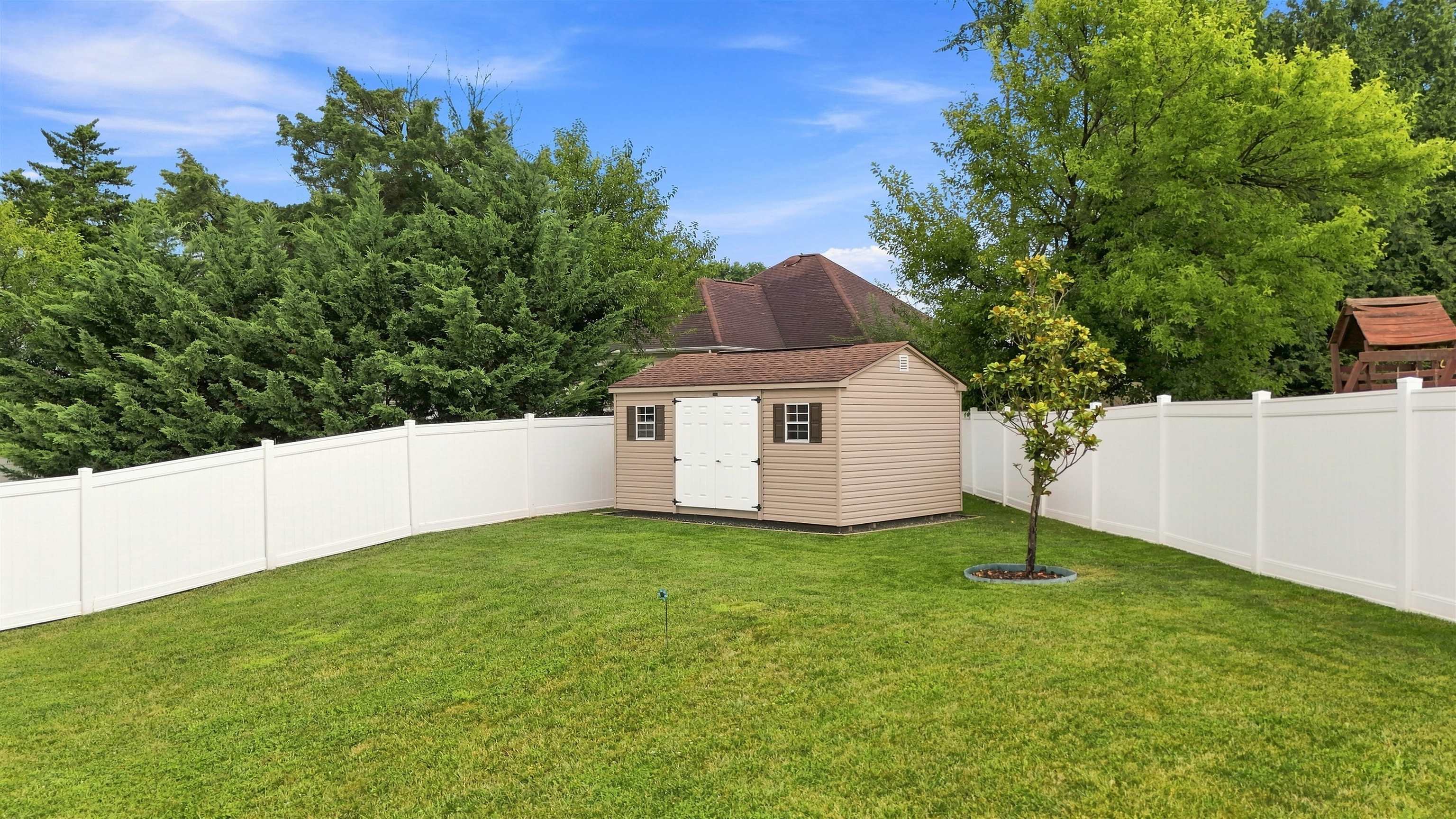 1731 PEAR ST, HARRISONBURG, Virginia 22801, 3 Bedrooms Bedrooms, ,2 BathroomsBathrooms,Residential,1731 PEAR ST,680784 MLS # 680784 1731 PEAR ST, HARRISONBURG, Virginia 22801, 3 Bedrooms Bedrooms, ,2 BathroomsBathrooms,Residential,1731 PEAR ST,680784 MLS # 680784