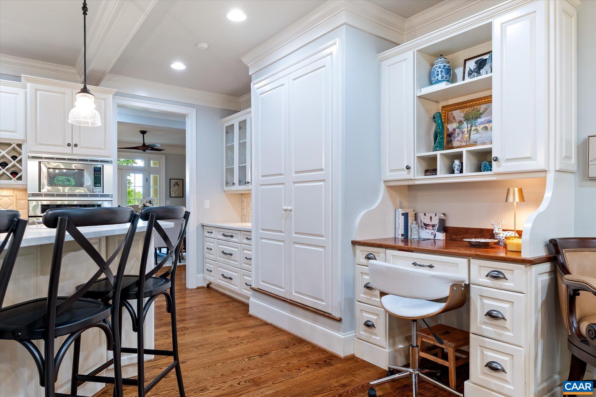 2946 DAVENTRY LN, CHARLOTTESVILLE, Virginia 22911, 5 Bedrooms Bedrooms, ,5 BathroomsBathrooms,Residential,2946 DAVENTRY LN,676674 MLS # 676674 2946 DAVENTRY LN, CHARLOTTESVILLE, Virginia 22911, 5 Bedrooms Bedrooms, ,5 BathroomsBathrooms,Residential,2946 DAVENTRY LN,676674 MLS # 676674