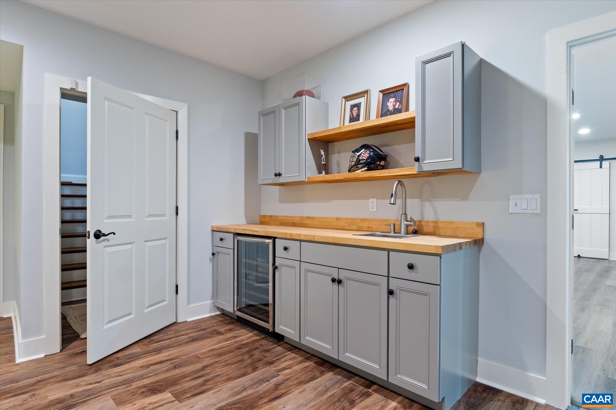 2946 DAVENTRY LN, CHARLOTTESVILLE, Virginia 22911, 5 Bedrooms Bedrooms, ,5 BathroomsBathrooms,Residential,2946 DAVENTRY LN,676674 MLS # 676674 2946 DAVENTRY LN, CHARLOTTESVILLE, Virginia 22911, 5 Bedrooms Bedrooms, ,5 BathroomsBathrooms,Residential,2946 DAVENTRY LN,676674 MLS # 676674