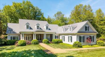 2946 DAVENTRY LN, CHARLOTTESVILLE, Virginia 22911, 5 Bedrooms Bedrooms, ,5 BathroomsBathrooms,Residential,2946 DAVENTRY LN,676674 MLS # 676674