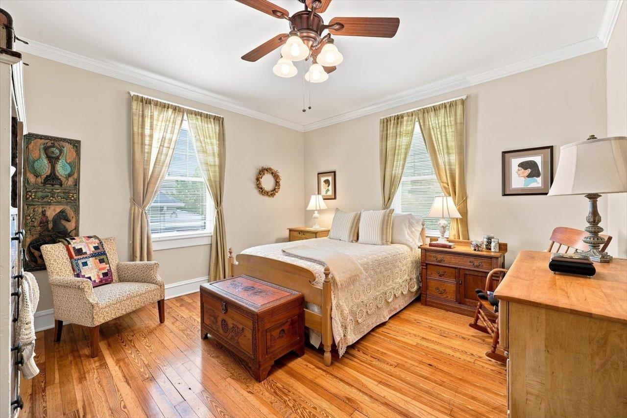 376 MAPLE AVE, WAYNESBORO, Virginia 22980, 3 Bedrooms Bedrooms, ,2 BathroomsBathrooms,Residential,376 MAPLE AVE,680690 MLS # 680690 376 MAPLE AVE, WAYNESBORO, Virginia 22980, 3 Bedrooms Bedrooms, ,2 BathroomsBathrooms,Residential,376 MAPLE AVE,680690 MLS # 680690