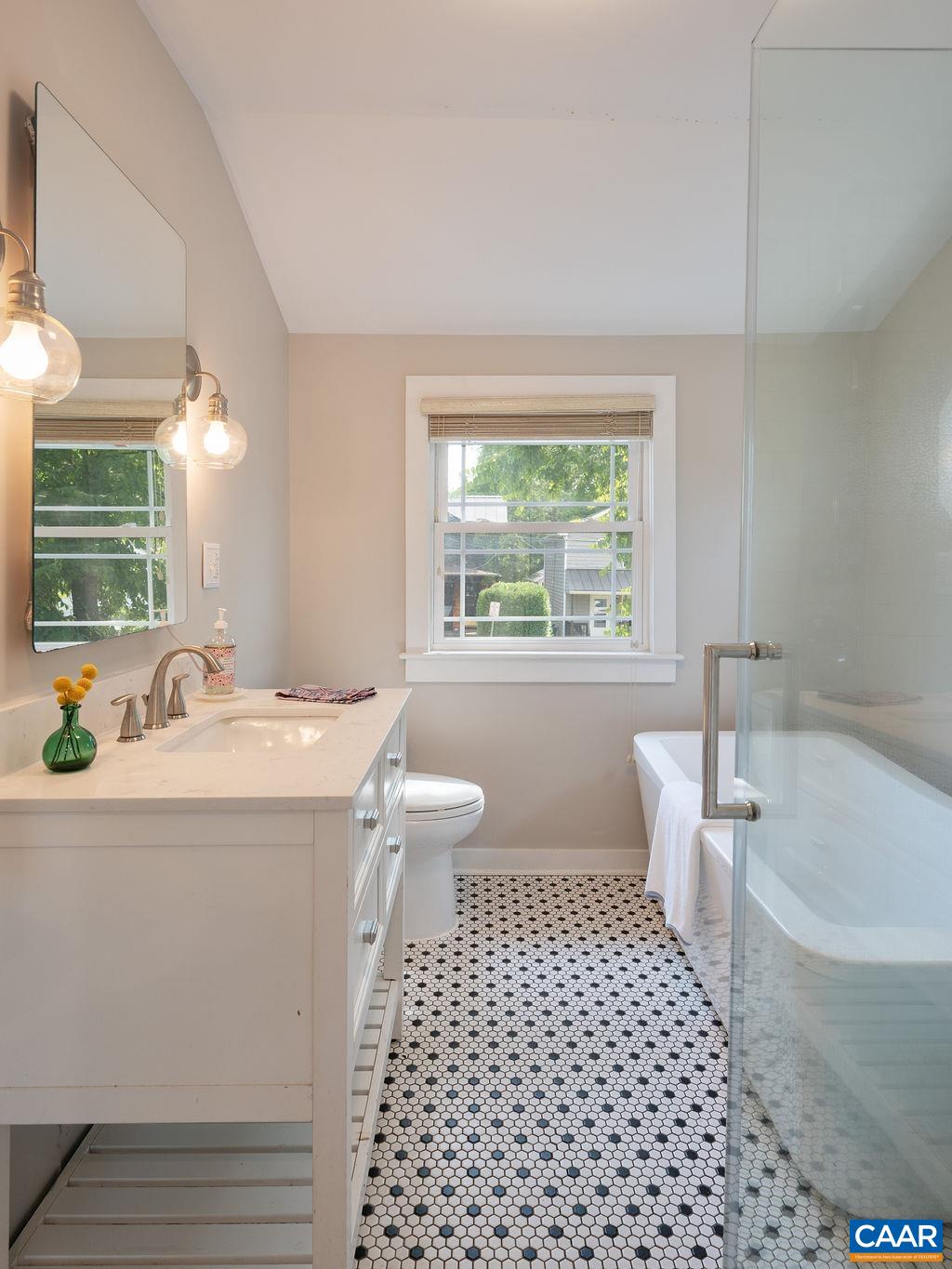 617 HINTON AVE, CHARLOTTESVILLE, Virginia 22902, 3 Bedrooms Bedrooms, ,2 BathroomsBathrooms,Residential,617 HINTON AVE,680785 MLS # 680785 617 HINTON AVE, CHARLOTTESVILLE, Virginia 22902, 3 Bedrooms Bedrooms, ,2 BathroomsBathrooms,Residential,617 HINTON AVE,680785 MLS # 680785