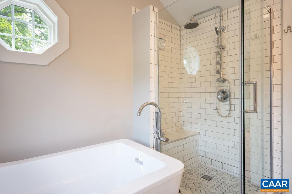 617 HINTON AVE, CHARLOTTESVILLE, Virginia 22902, 3 Bedrooms Bedrooms, ,2 BathroomsBathrooms,Residential,617 HINTON AVE,680785 MLS # 680785 617 HINTON AVE, CHARLOTTESVILLE, Virginia 22902, 3 Bedrooms Bedrooms, ,2 BathroomsBathrooms,Residential,617 HINTON AVE,680785 MLS # 680785