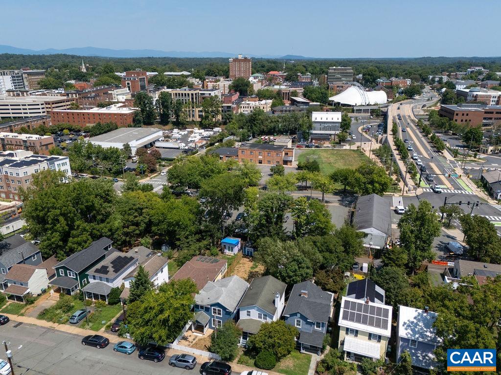 617 HINTON AVE, CHARLOTTESVILLE, Virginia 22902, 3 Bedrooms Bedrooms, ,2 BathroomsBathrooms,Residential,617 HINTON AVE,680785 MLS # 680785 617 HINTON AVE, CHARLOTTESVILLE, Virginia 22902, 3 Bedrooms Bedrooms, ,2 BathroomsBathrooms,Residential,617 HINTON AVE,680785 MLS # 680785
