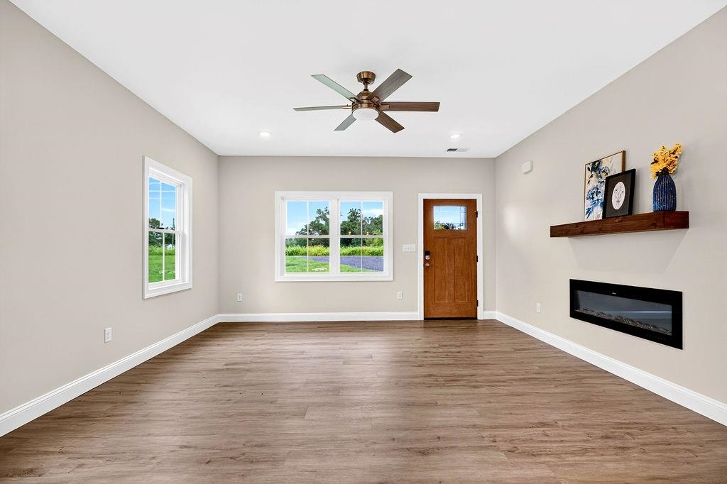 3112 LYNDHURST RD, STUARTS DRAFT, Virginia 24477, 3 Bedrooms Bedrooms, ,2 BathroomsBathrooms,Residential,3112 LYNDHURST RD,680787 MLS # 680787