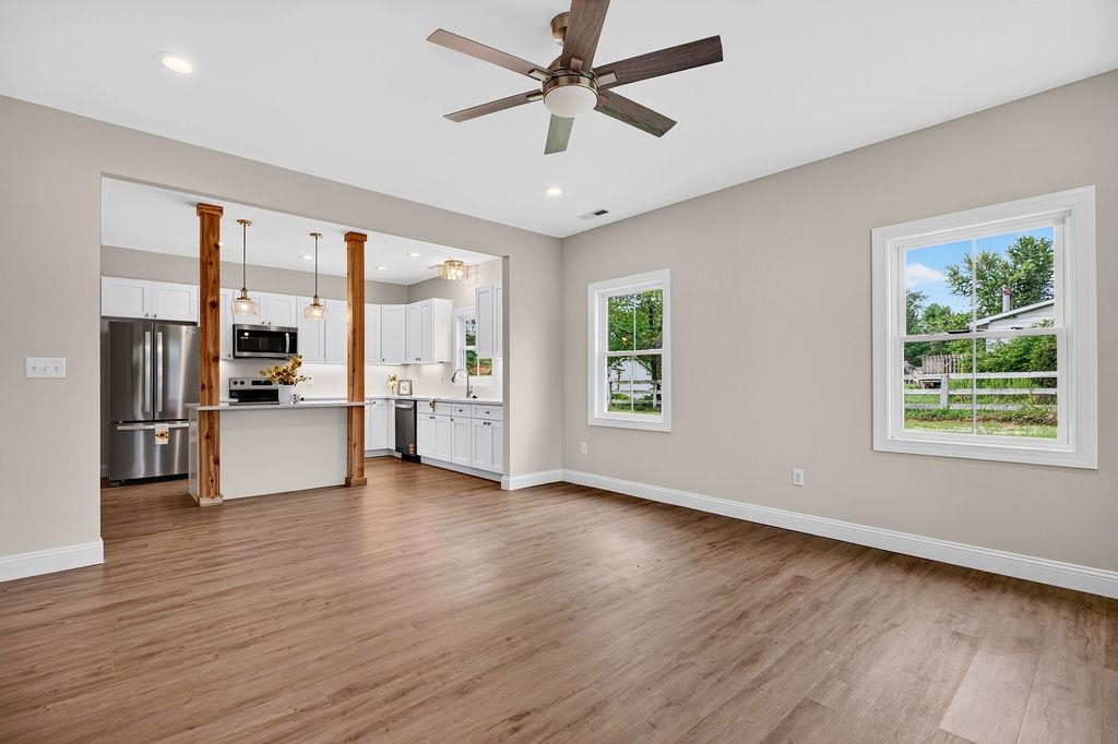 3112 LYNDHURST RD, STUARTS DRAFT, Virginia 24477, 3 Bedrooms Bedrooms, ,2 BathroomsBathrooms,Residential,3112 LYNDHURST RD,680787 MLS # 680787
