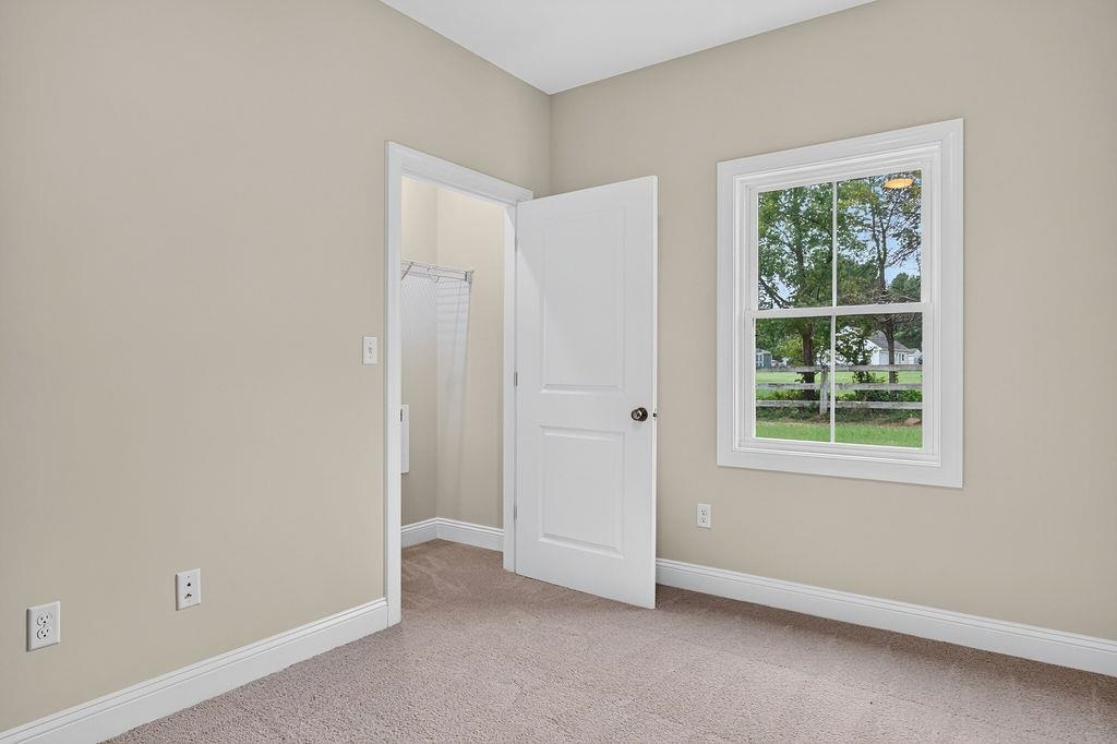 3112 LYNDHURST RD, STUARTS DRAFT, Virginia 24477, 3 Bedrooms Bedrooms, ,2 BathroomsBathrooms,Residential,3112 LYNDHURST RD,680787 MLS # 680787