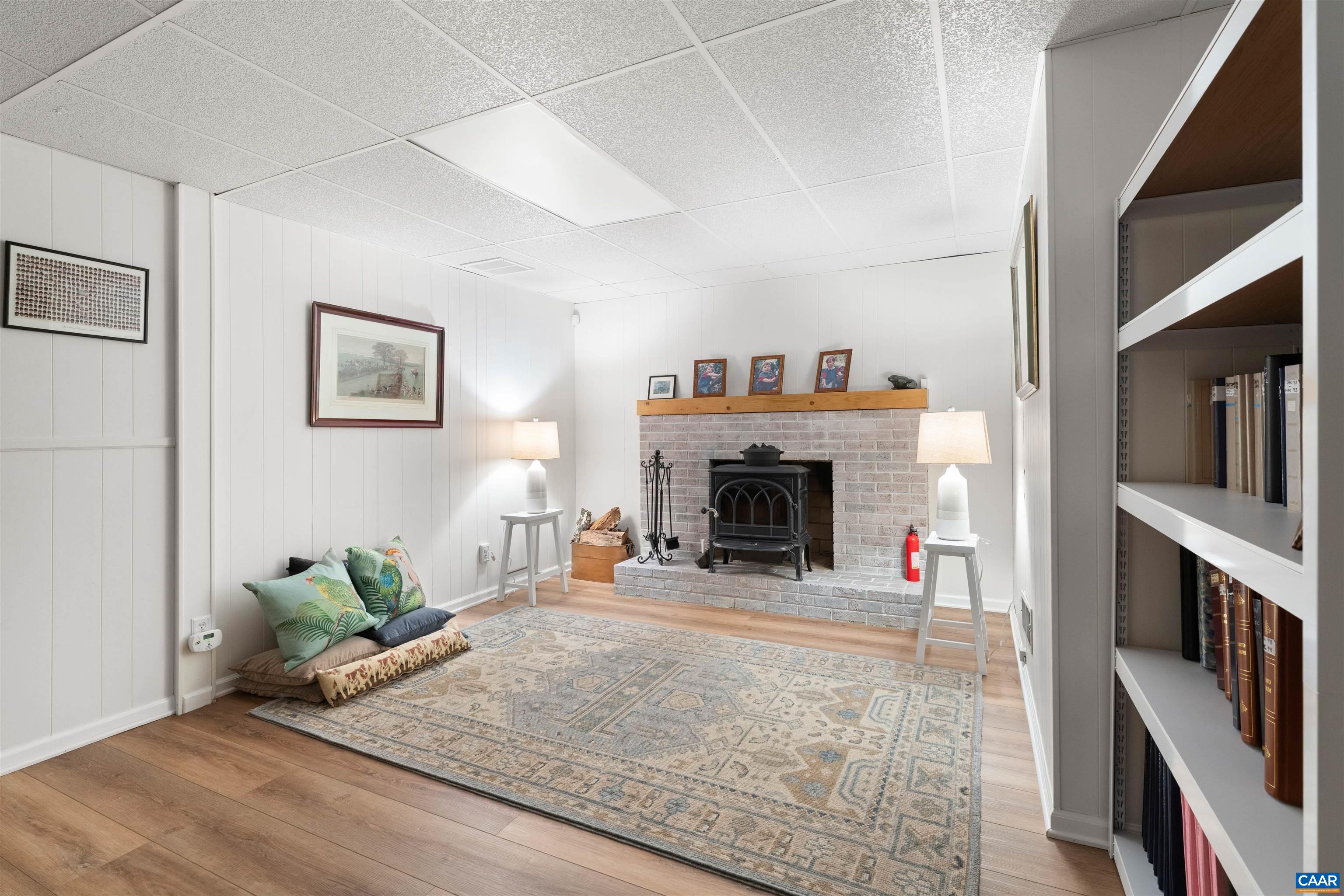 2315 WESTOVER DR, CHARLOTTESVILLE, Virginia 22901, 4 Bedrooms Bedrooms, ,3 BathroomsBathrooms,Residential,2315 WESTOVER DR,680788 MLS # 680788 2315 WESTOVER DR, CHARLOTTESVILLE, Virginia 22901, 4 Bedrooms Bedrooms, ,3 BathroomsBathrooms,Residential,2315 WESTOVER DR,680788 MLS # 680788