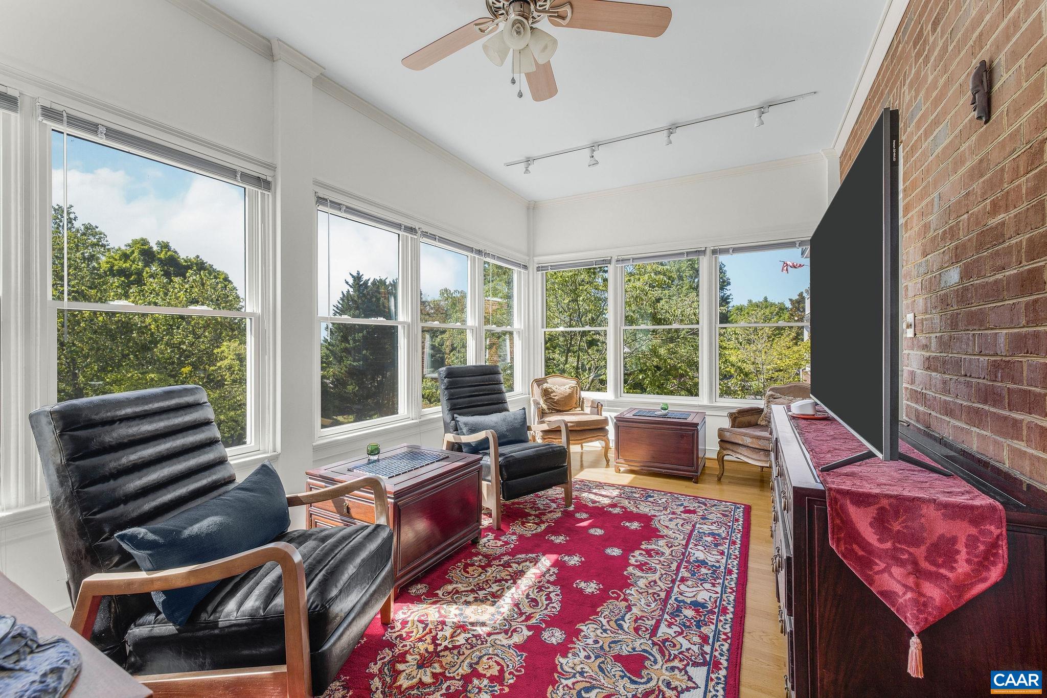 512 WORTHINGTON DR, CHARLOTTESVILLE, Virginia 22903, 2 Bedrooms Bedrooms, ,2 BathroomsBathrooms,Residential,512 WORTHINGTON DR,680810 MLS # 680810
