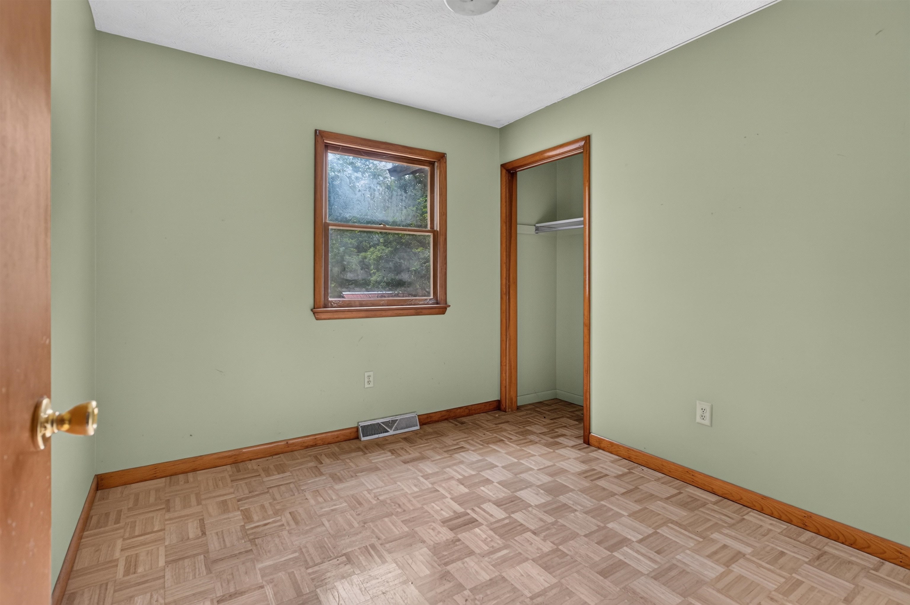 26 CHRISTIAN LN, SWOOPE, Virginia 24479, 3 Bedrooms Bedrooms, ,1 BathroomBathrooms,Residential,26 CHRISTIAN LN,680811 MLS # 680811 26 CHRISTIAN LN, SWOOPE, Virginia 24479, 3 Bedrooms Bedrooms, ,1 BathroomBathrooms,Residential,26 CHRISTIAN LN,680811 MLS # 680811