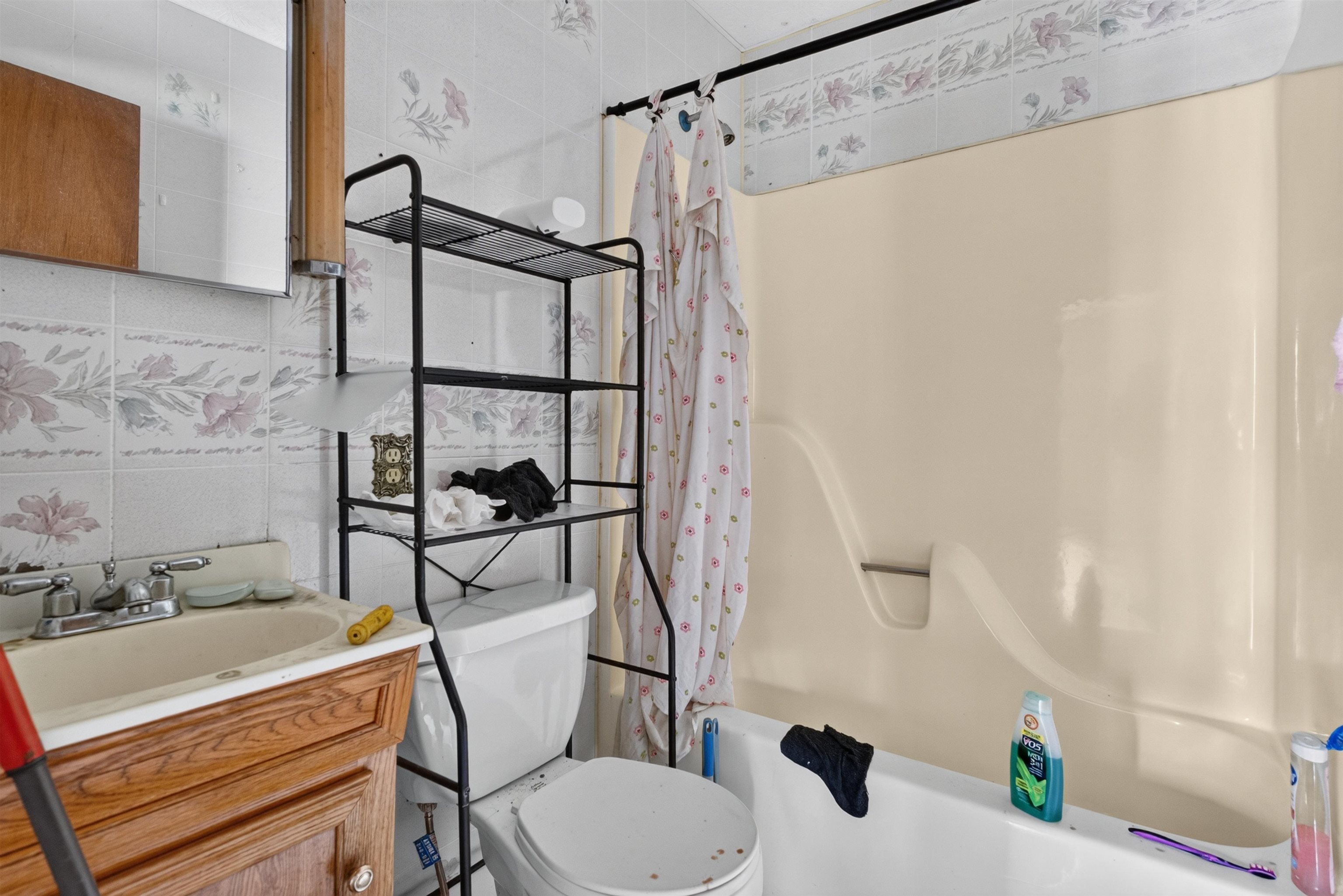 26 CHRISTIAN LN, SWOOPE, Virginia 24479, 3 Bedrooms Bedrooms, ,1 BathroomBathrooms,Residential,26 CHRISTIAN LN,680811 MLS # 680811 26 CHRISTIAN LN, SWOOPE, Virginia 24479, 3 Bedrooms Bedrooms, ,1 BathroomBathrooms,Residential,26 CHRISTIAN LN,680811 MLS # 680811