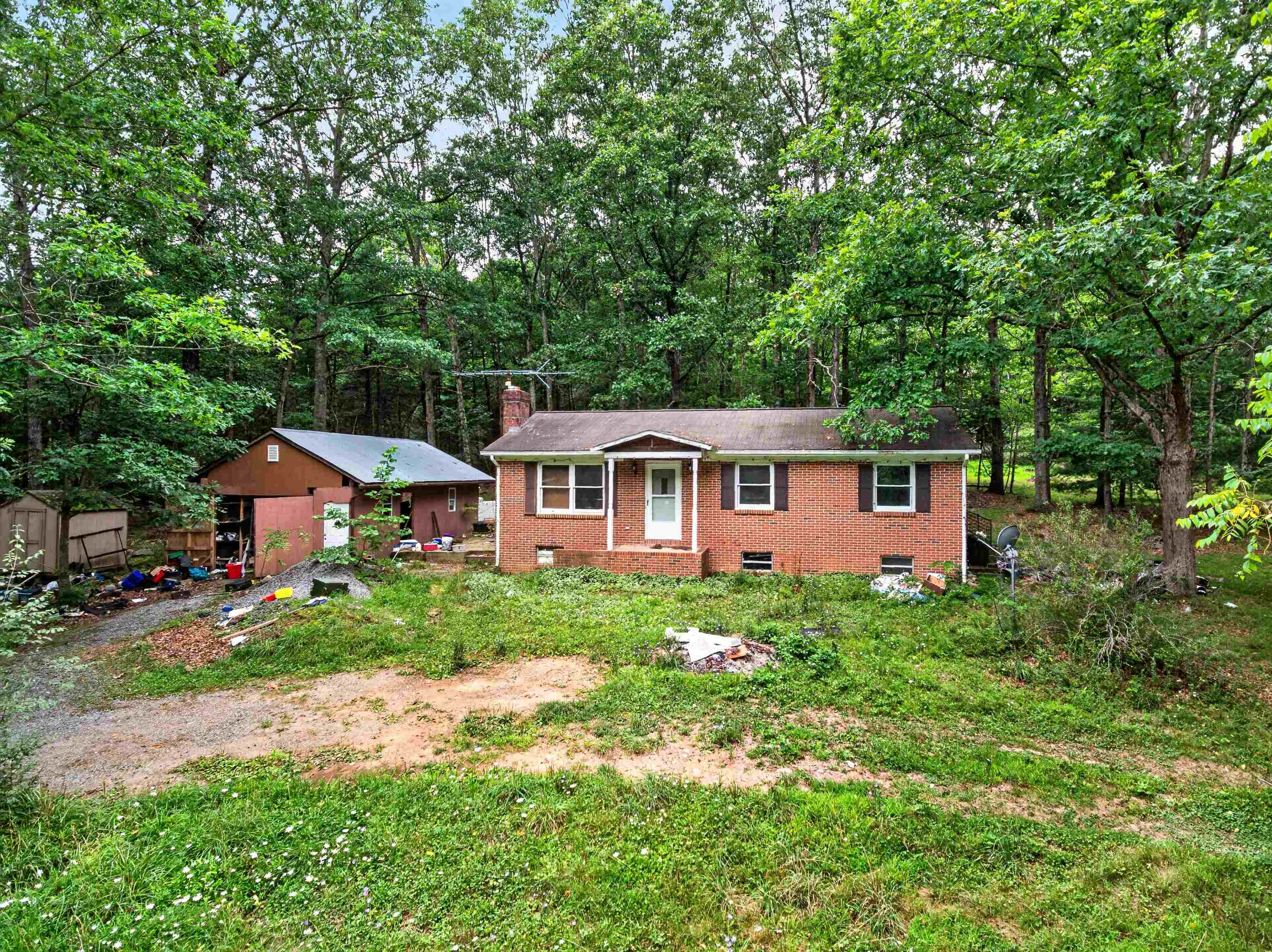 26 CHRISTIAN LN, SWOOPE, Virginia 24479, 3 Bedrooms Bedrooms, ,1 BathroomBathrooms,Residential,26 CHRISTIAN LN,680811 MLS # 680811 26 CHRISTIAN LN, SWOOPE, Virginia 24479, 3 Bedrooms Bedrooms, ,1 BathroomBathrooms,Residential,26 CHRISTIAN LN,680811 MLS # 680811