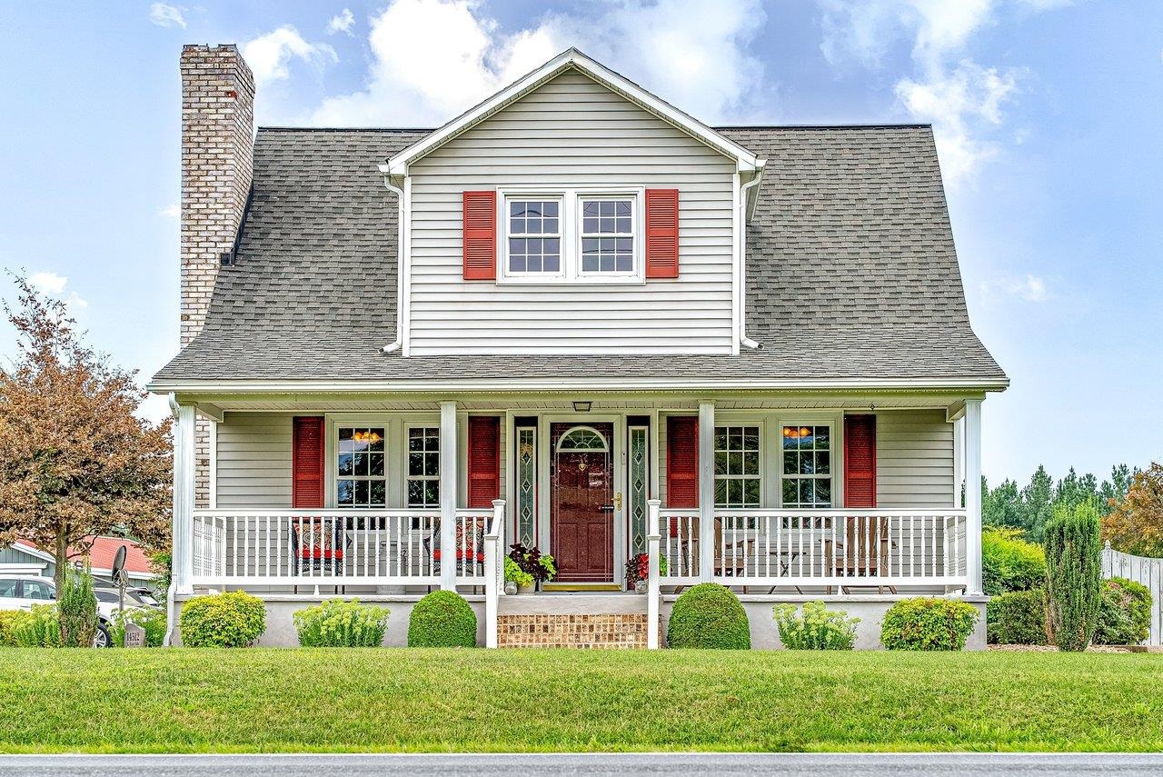 14512 S EAST SIDE HWY, GROTTOES, Virginia 24441, 4 Bedrooms Bedrooms, ,3 BathroomsBathrooms,Residential,14512 S EAST SIDE HWY,680817 MLS # 680817 14512 S EAST SIDE HWY, GROTTOES, Virginia 24441, 4 Bedrooms Bedrooms, ,3 BathroomsBathrooms,Residential,14512 S EAST SIDE HWY,680817 MLS # 680817