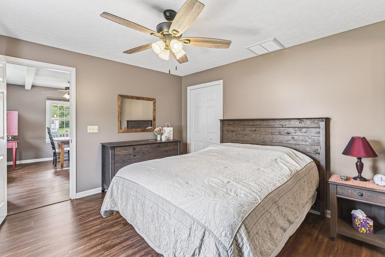 14512 S EAST SIDE HWY, GROTTOES, Virginia 24441, 4 Bedrooms Bedrooms, ,3 BathroomsBathrooms,Residential,14512 S EAST SIDE HWY,680817 MLS # 680817 14512 S EAST SIDE HWY, GROTTOES, Virginia 24441, 4 Bedrooms Bedrooms, ,3 BathroomsBathrooms,Residential,14512 S EAST SIDE HWY,680817 MLS # 680817