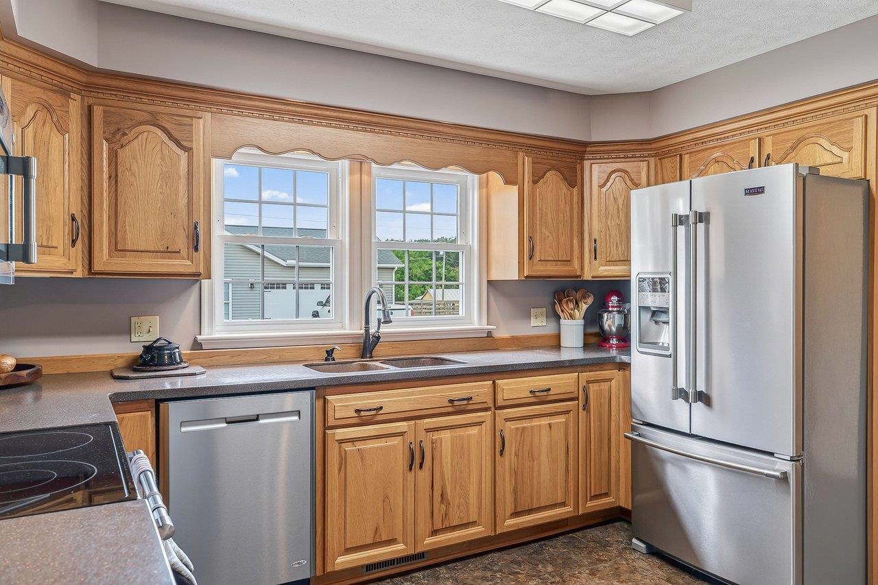14512 S EAST SIDE HWY, GROTTOES, Virginia 24441, 4 Bedrooms Bedrooms, ,3 BathroomsBathrooms,Residential,14512 S EAST SIDE HWY,680817 MLS # 680817 14512 S EAST SIDE HWY, GROTTOES, Virginia 24441, 4 Bedrooms Bedrooms, ,3 BathroomsBathrooms,Residential,14512 S EAST SIDE HWY,680817 MLS # 680817