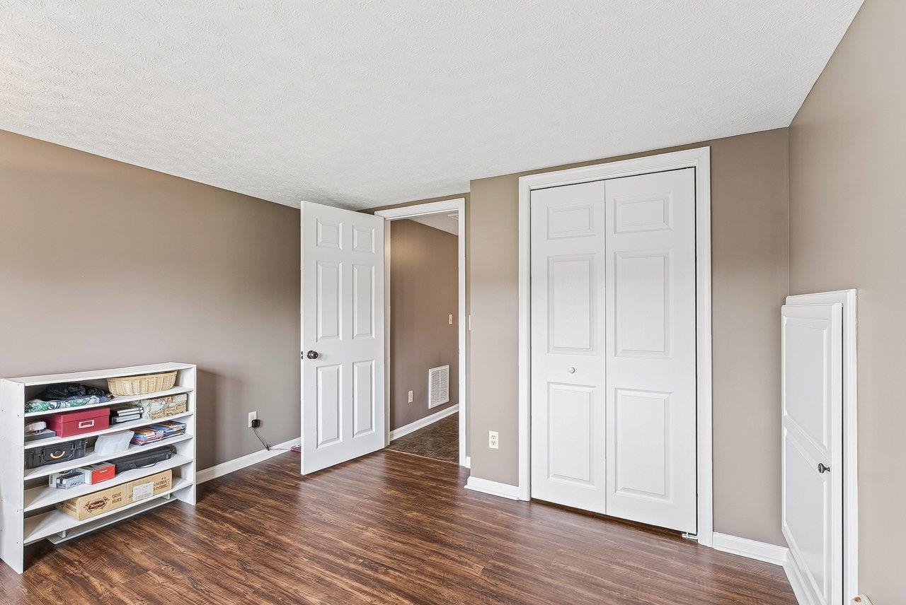 14512 S EAST SIDE HWY, GROTTOES, Virginia 24441, 4 Bedrooms Bedrooms, ,3 BathroomsBathrooms,Residential,14512 S EAST SIDE HWY,680817 MLS # 680817 14512 S EAST SIDE HWY, GROTTOES, Virginia 24441, 4 Bedrooms Bedrooms, ,3 BathroomsBathrooms,Residential,14512 S EAST SIDE HWY,680817 MLS # 680817