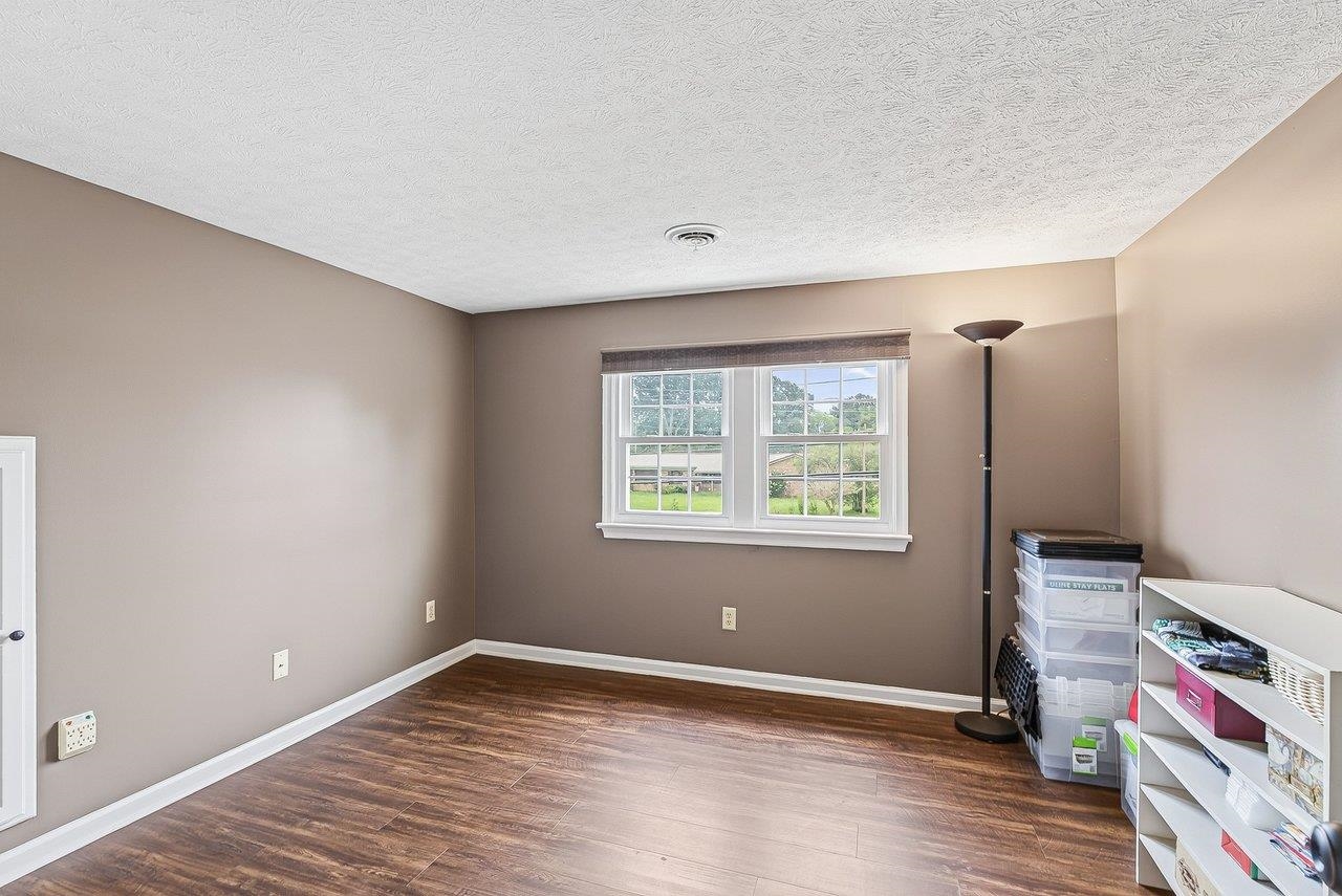 14512 S EAST SIDE HWY, GROTTOES, Virginia 24441, 4 Bedrooms Bedrooms, ,3 BathroomsBathrooms,Residential,14512 S EAST SIDE HWY,680817 MLS # 680817 14512 S EAST SIDE HWY, GROTTOES, Virginia 24441, 4 Bedrooms Bedrooms, ,3 BathroomsBathrooms,Residential,14512 S EAST SIDE HWY,680817 MLS # 680817