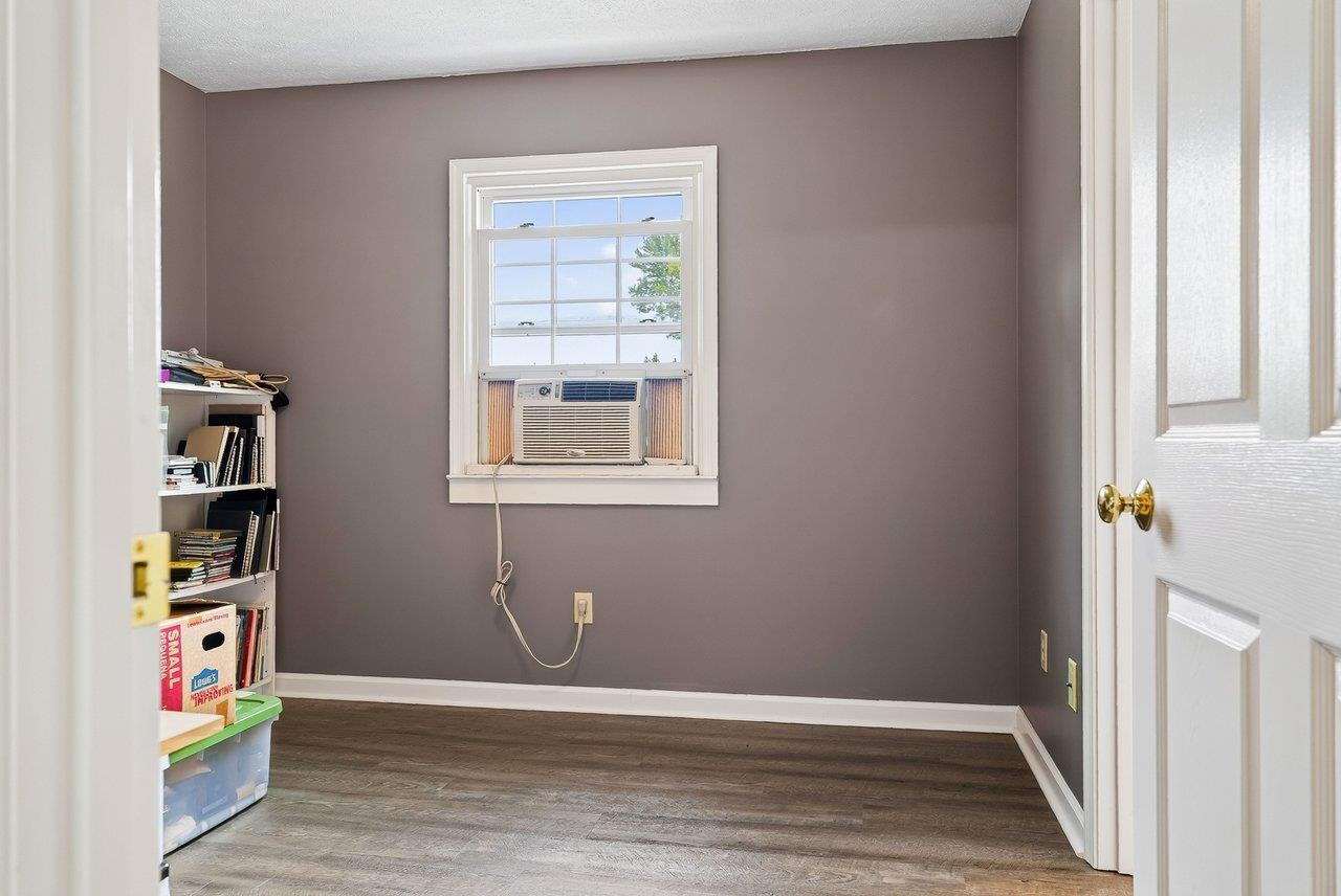 14512 S EAST SIDE HWY, GROTTOES, Virginia 24441, 4 Bedrooms Bedrooms, ,3 BathroomsBathrooms,Residential,14512 S EAST SIDE HWY,680817 MLS # 680817 14512 S EAST SIDE HWY, GROTTOES, Virginia 24441, 4 Bedrooms Bedrooms, ,3 BathroomsBathrooms,Residential,14512 S EAST SIDE HWY,680817 MLS # 680817