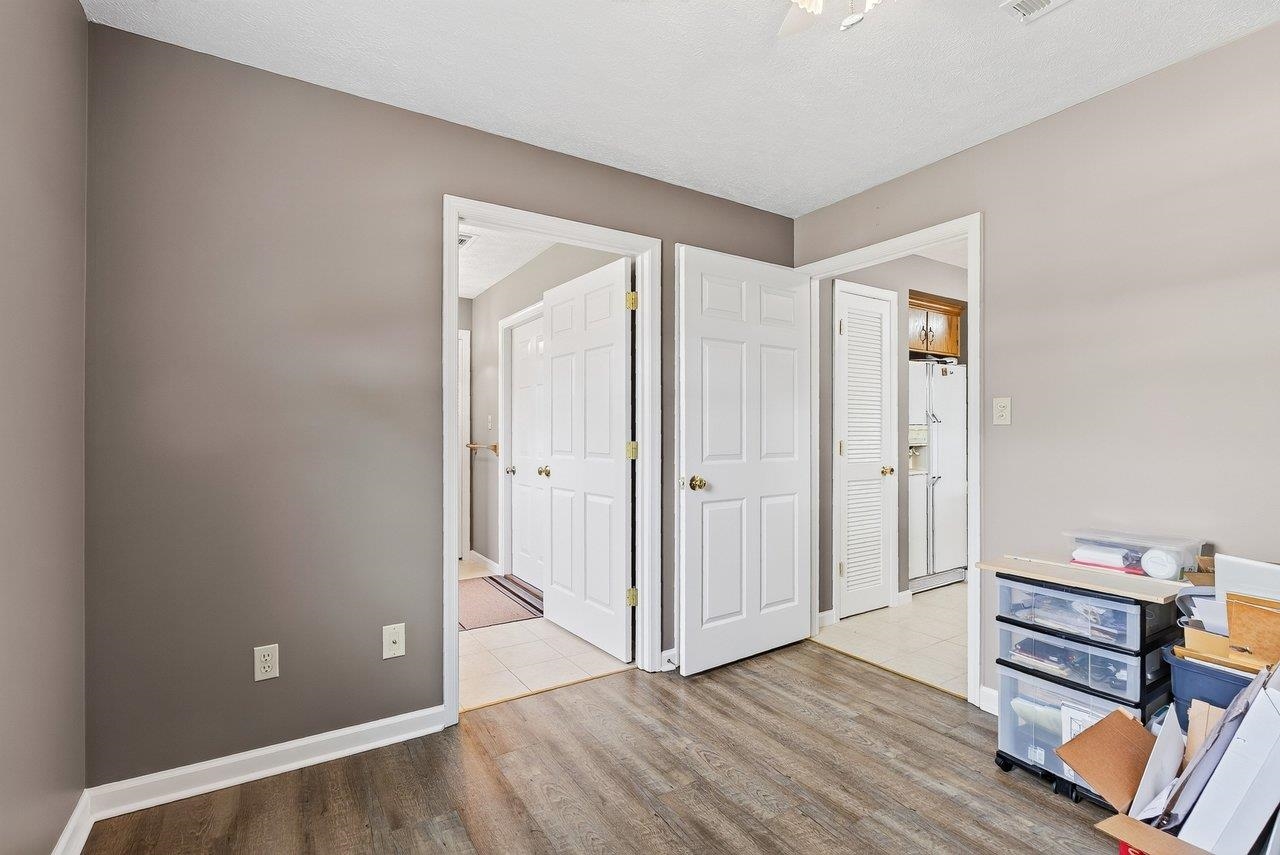 14512 S EAST SIDE HWY, GROTTOES, Virginia 24441, 4 Bedrooms Bedrooms, ,3 BathroomsBathrooms,Residential,14512 S EAST SIDE HWY,680817 MLS # 680817 14512 S EAST SIDE HWY, GROTTOES, Virginia 24441, 4 Bedrooms Bedrooms, ,3 BathroomsBathrooms,Residential,14512 S EAST SIDE HWY,680817 MLS # 680817